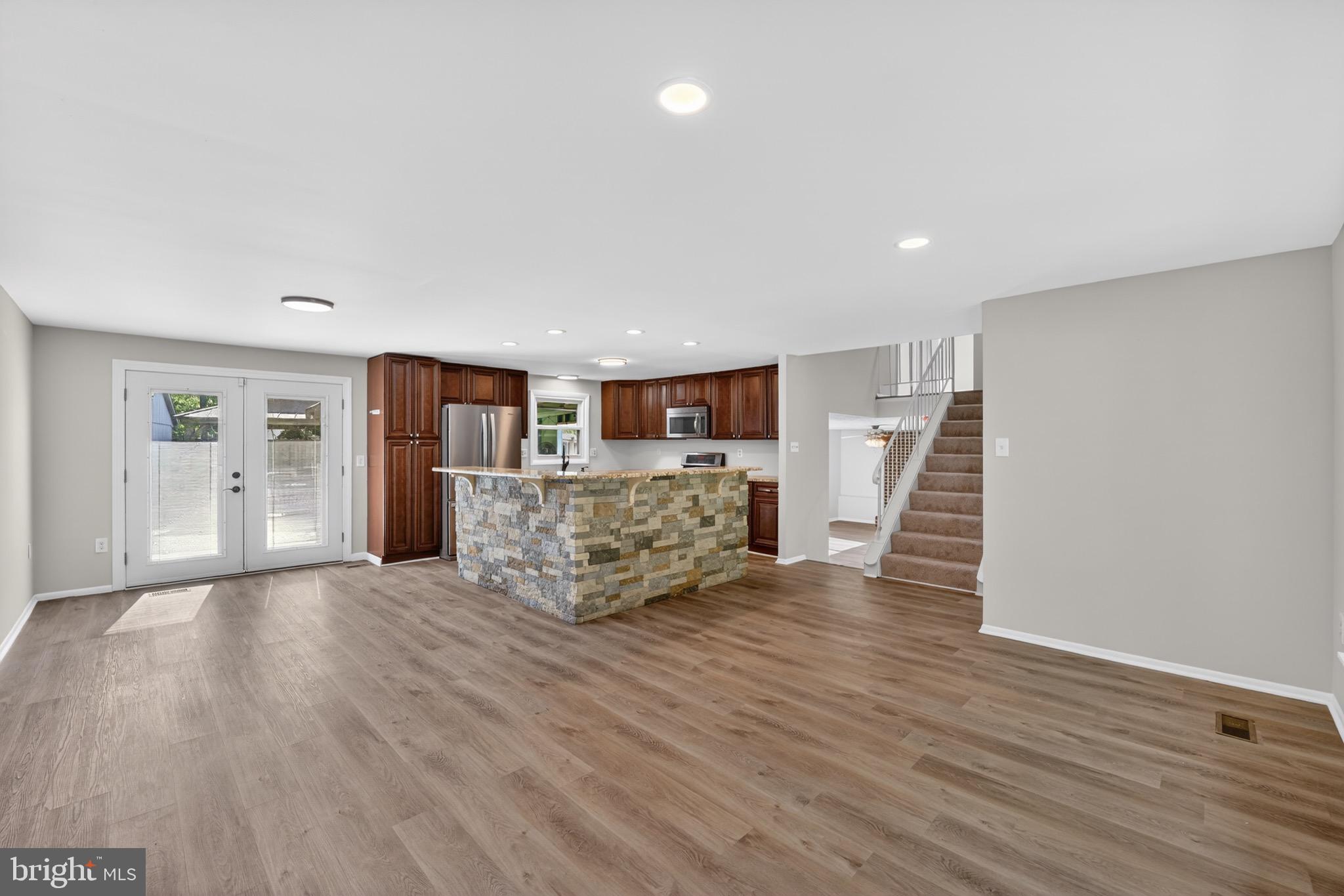PINEFIELD - Residential