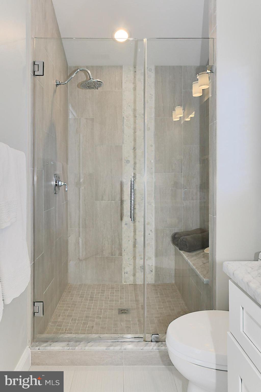 VIRGINIA FOREST - Residential