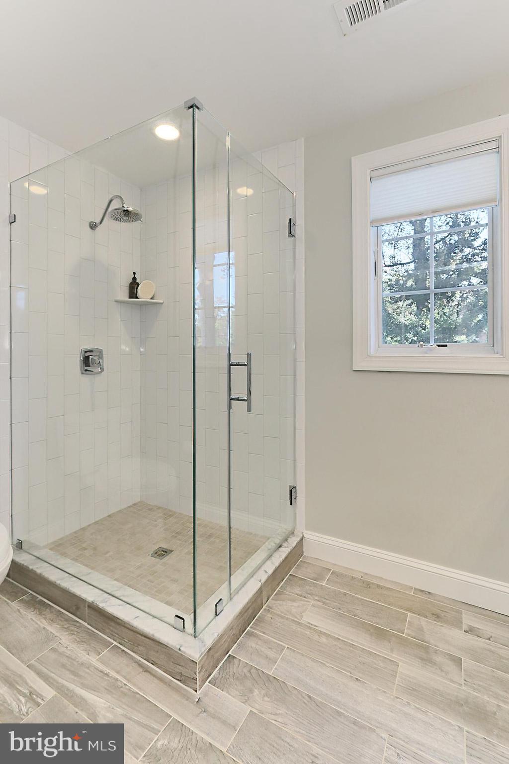 VIRGINIA FOREST - Residential