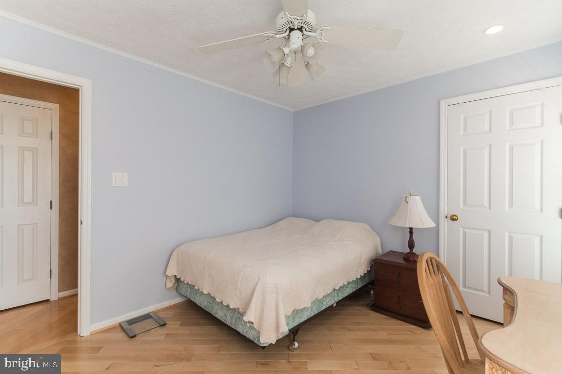 HICKORY RIDGE - Residential