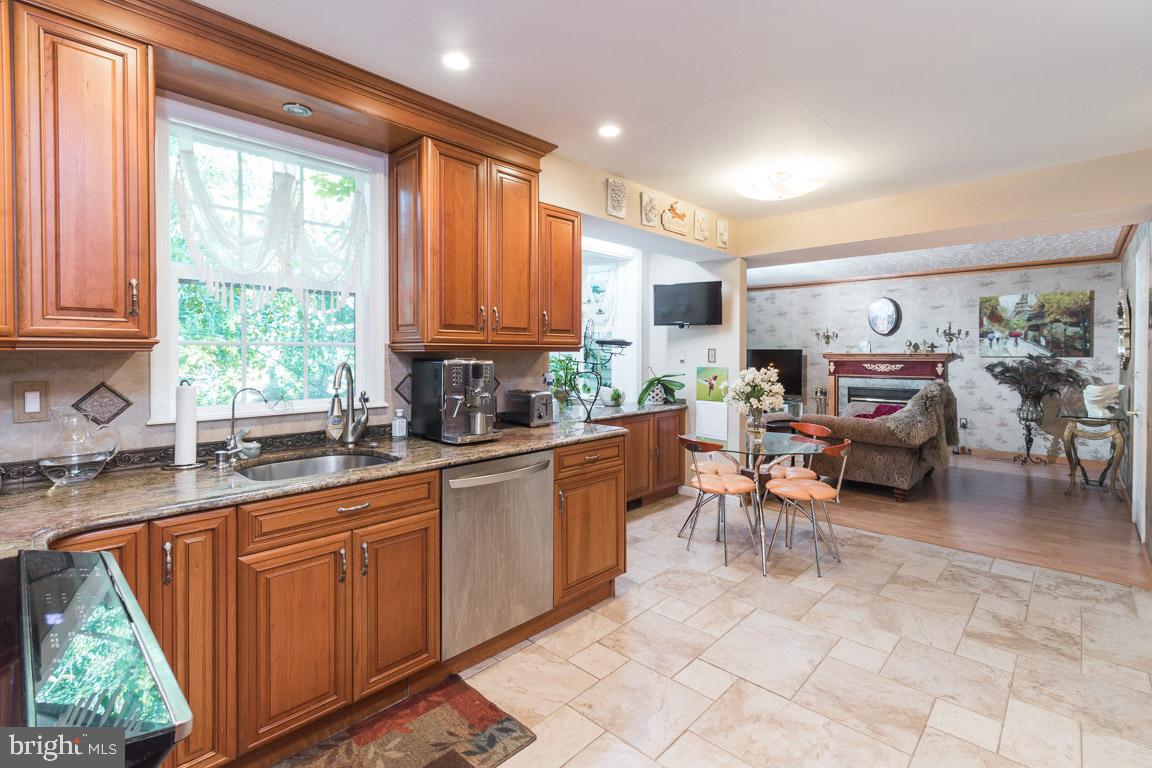 HICKORY RIDGE - Residential