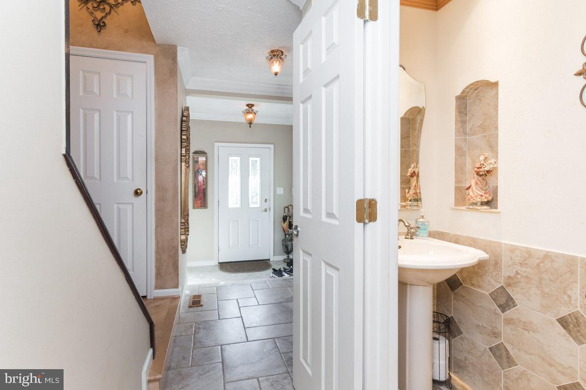 HICKORY RIDGE - Residential