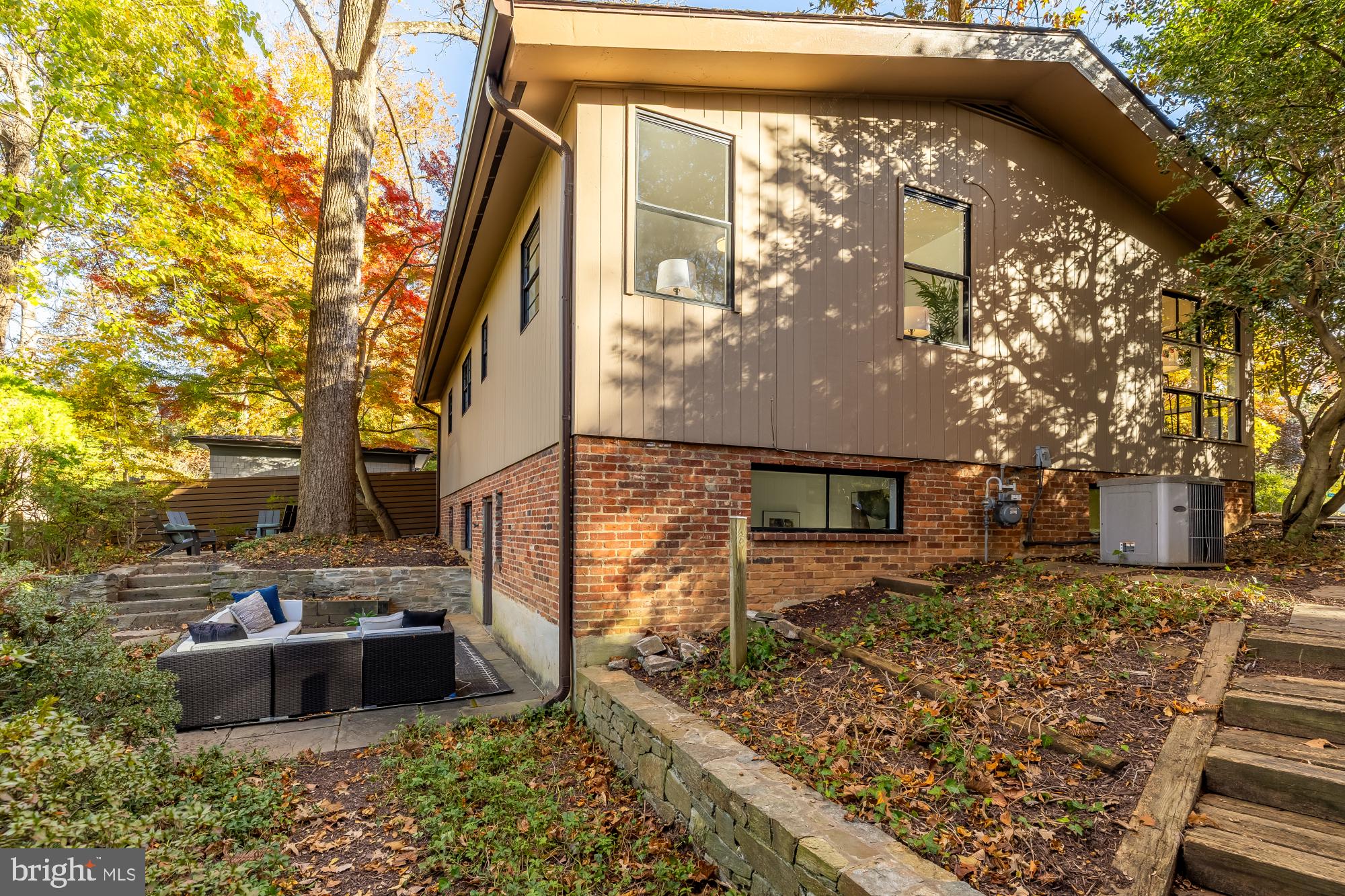 SOMERSET HEIGHTS - Residential