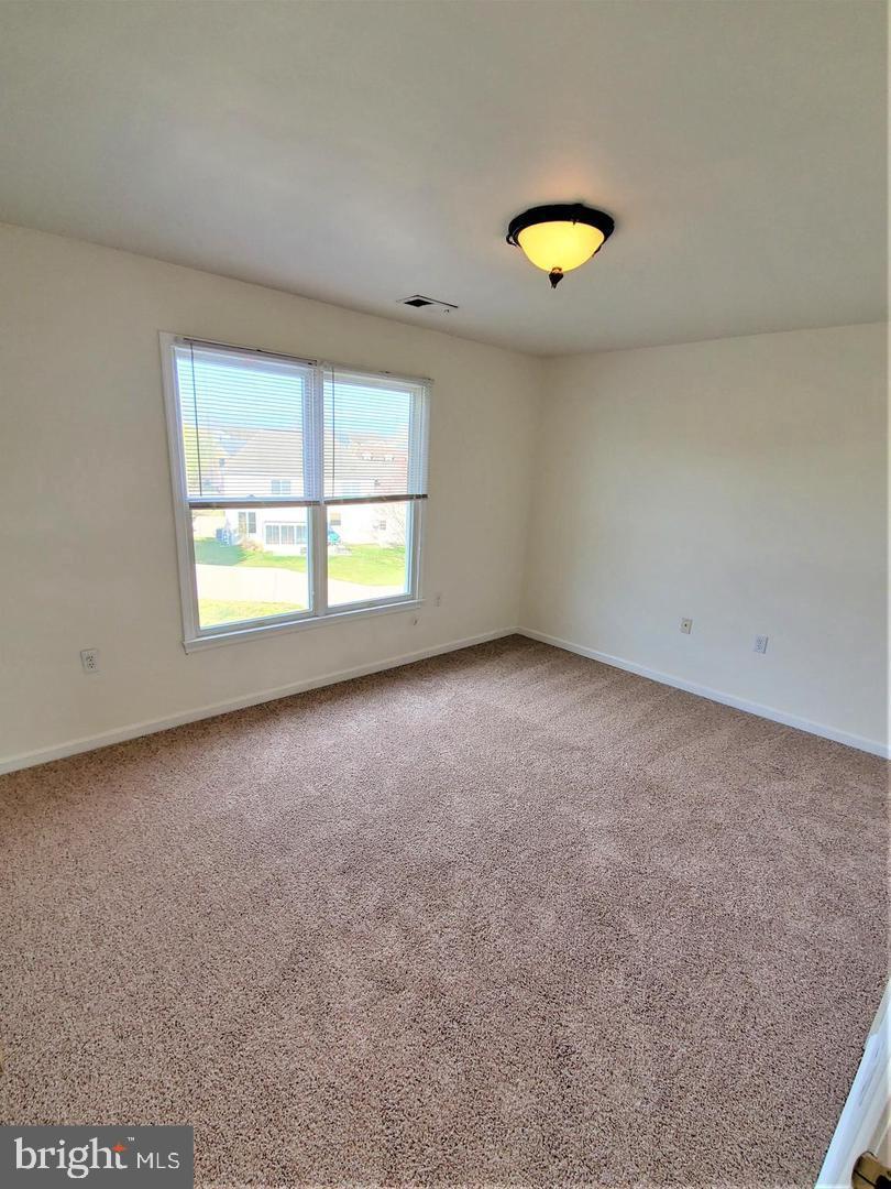 WOODBRIDGE - Residential Lease