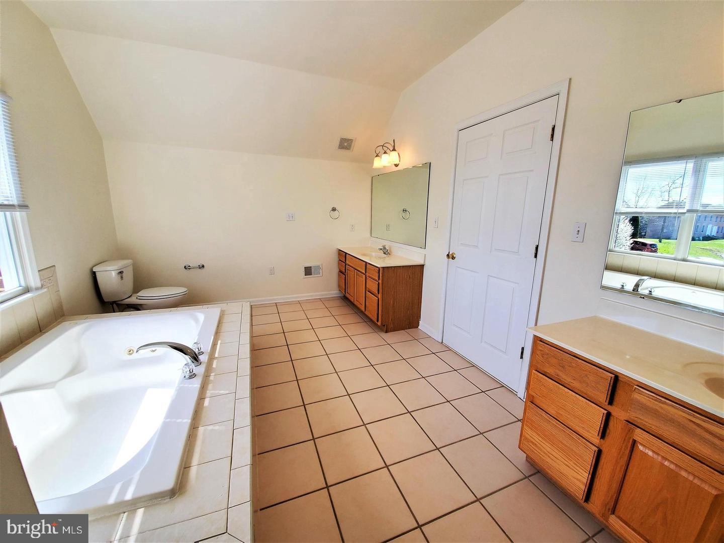 WOODBRIDGE - Residential Lease