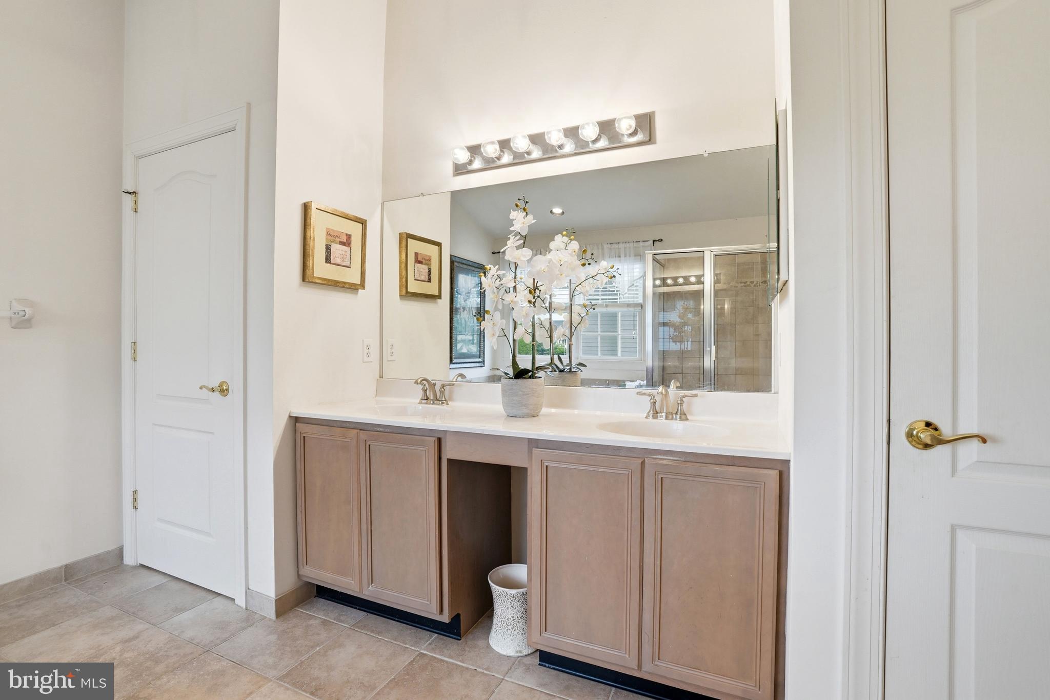 LEDERACH GOLF FAIRWY - Residential