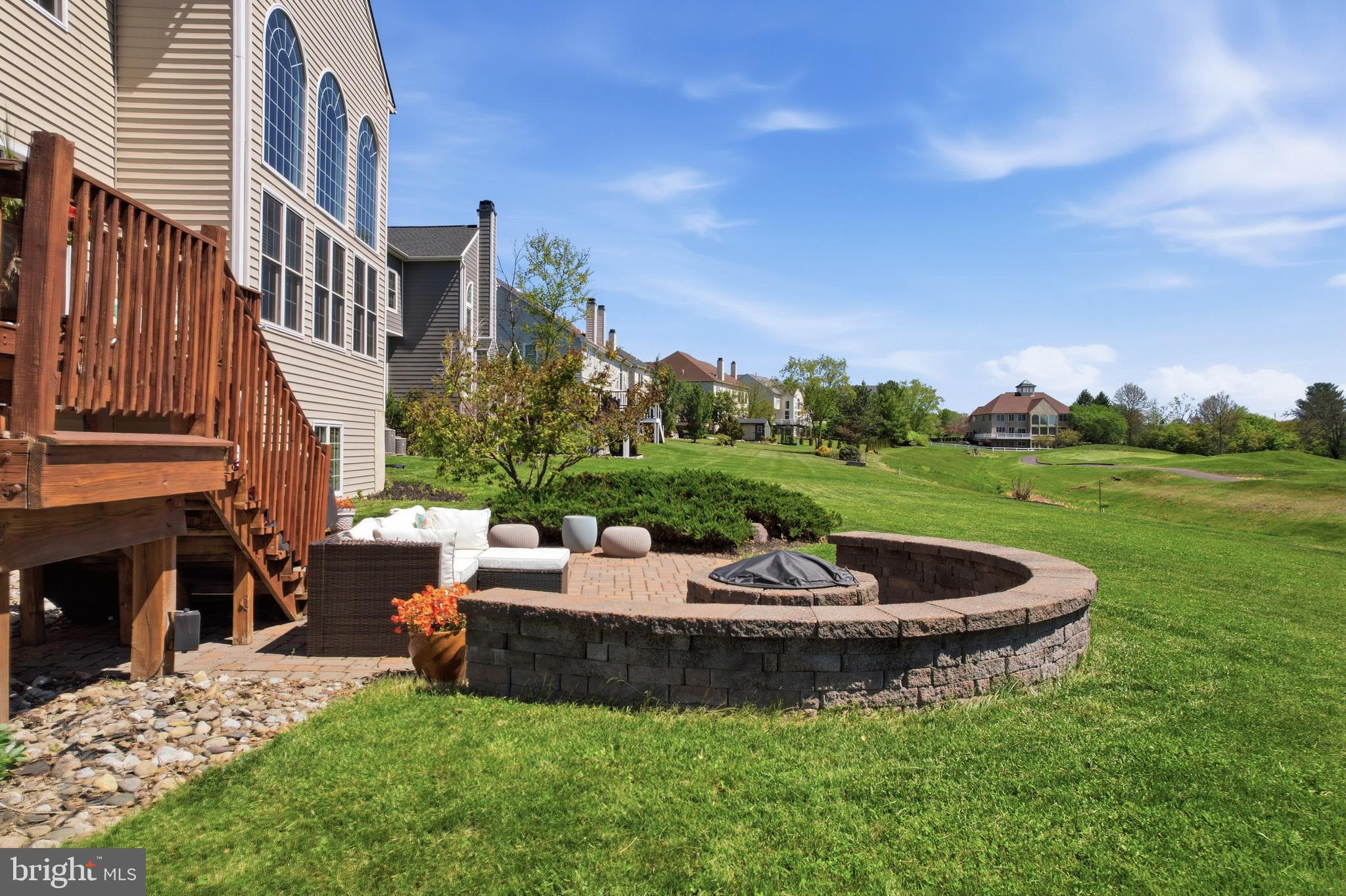 LEDERACH GOLF FAIRWY - Residential