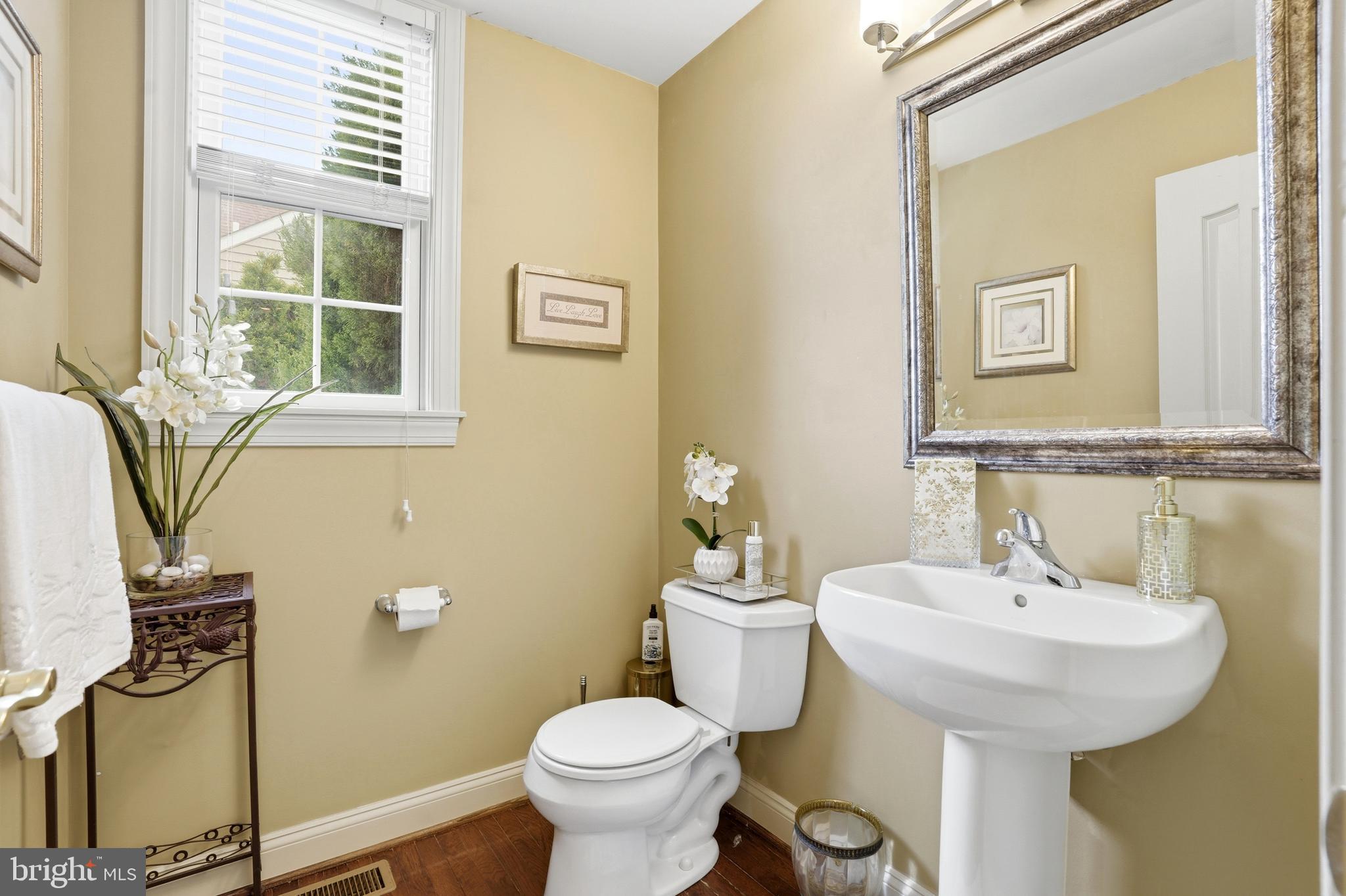 LEDERACH GOLF FAIRWY - Residential