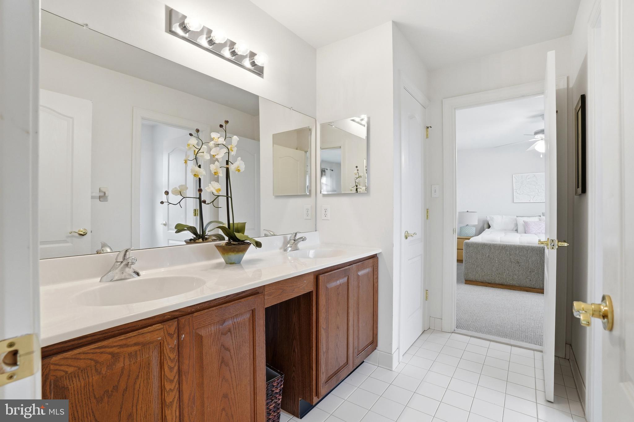 LEDERACH GOLF FAIRWY - Residential