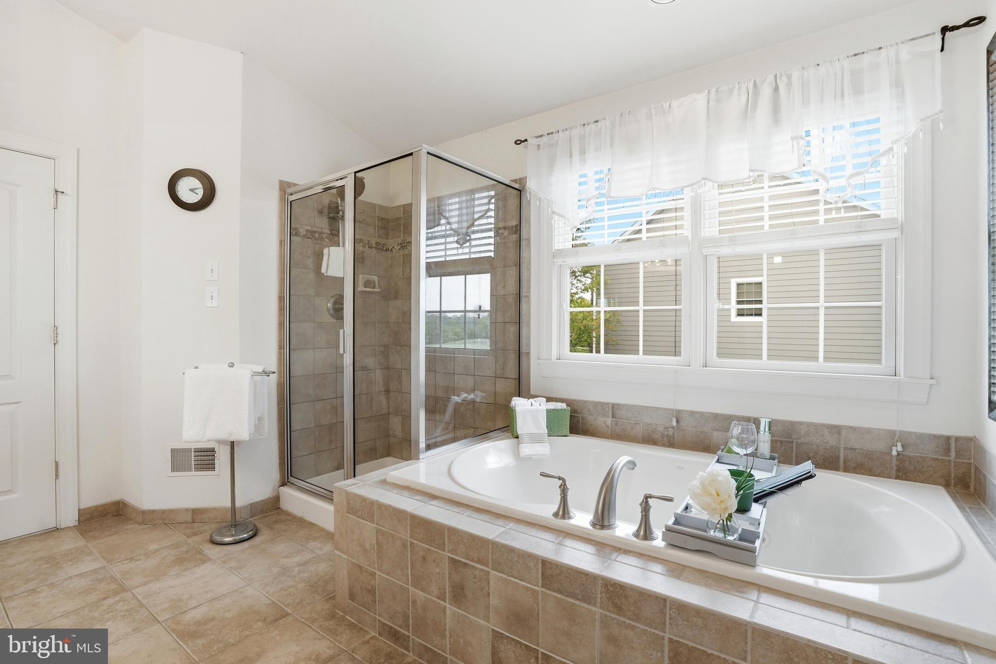 LEDERACH GOLF FAIRWY - Residential