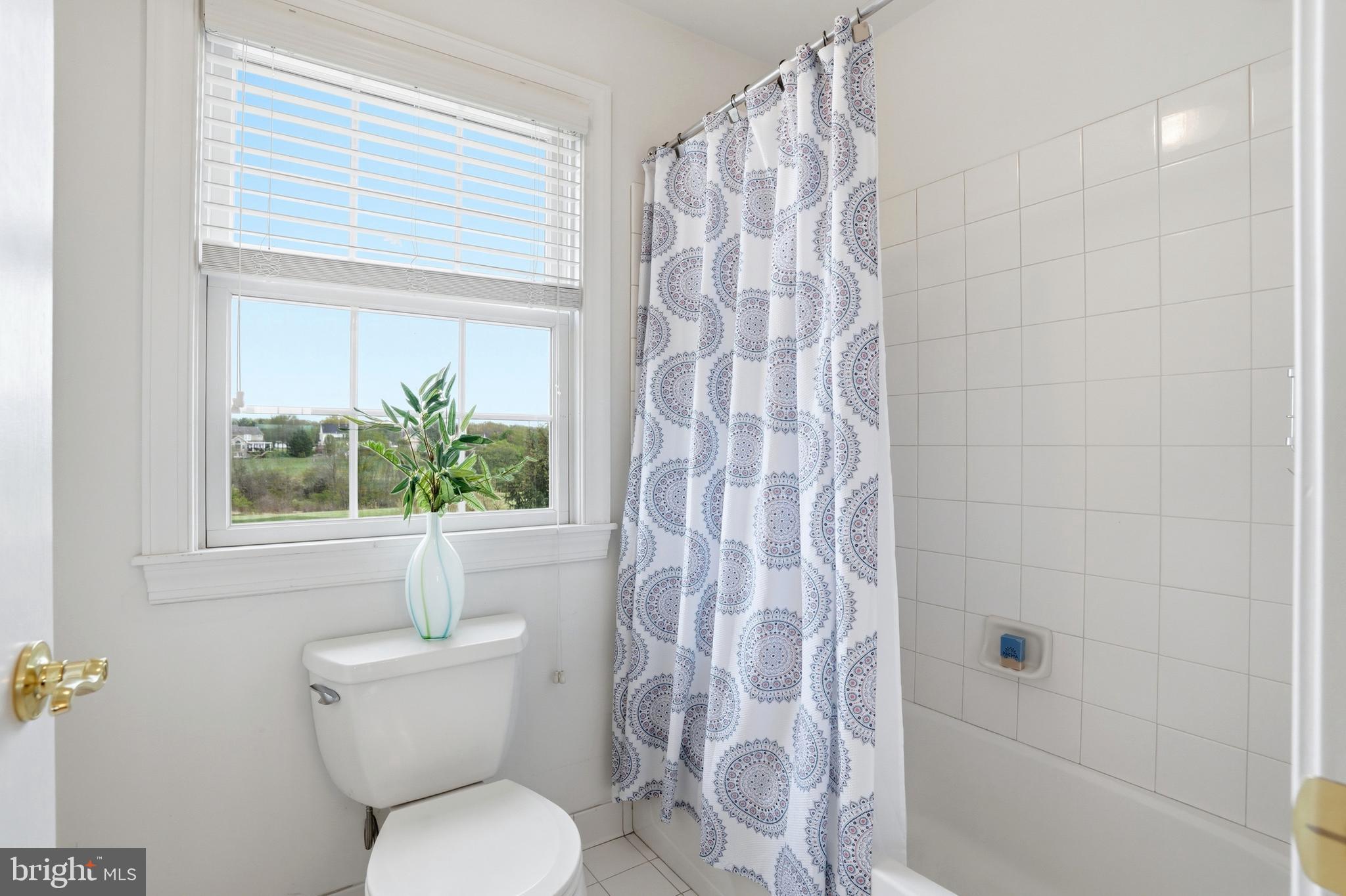 LEDERACH GOLF FAIRWY - Residential