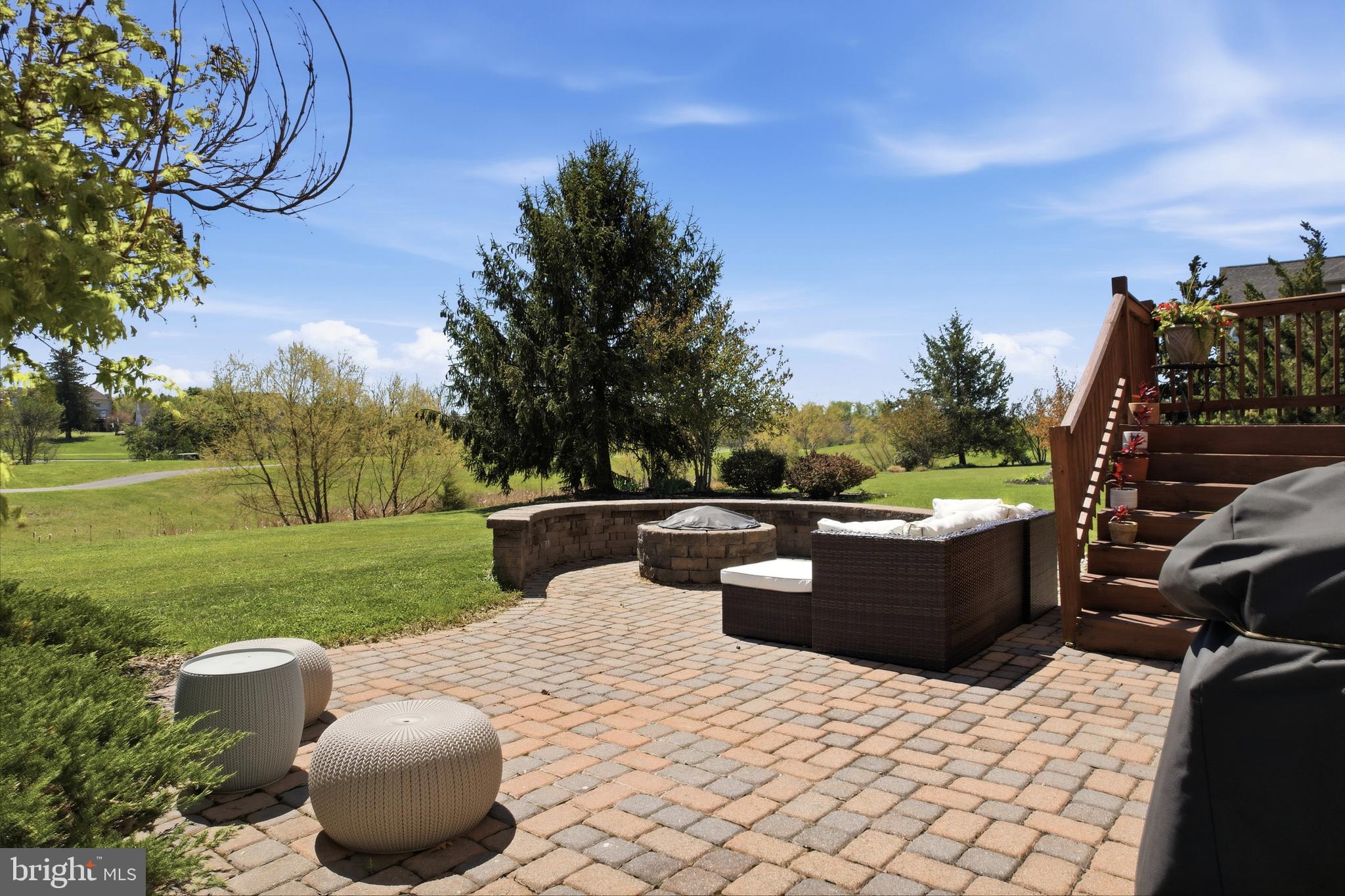 LEDERACH GOLF FAIRWY - Residential