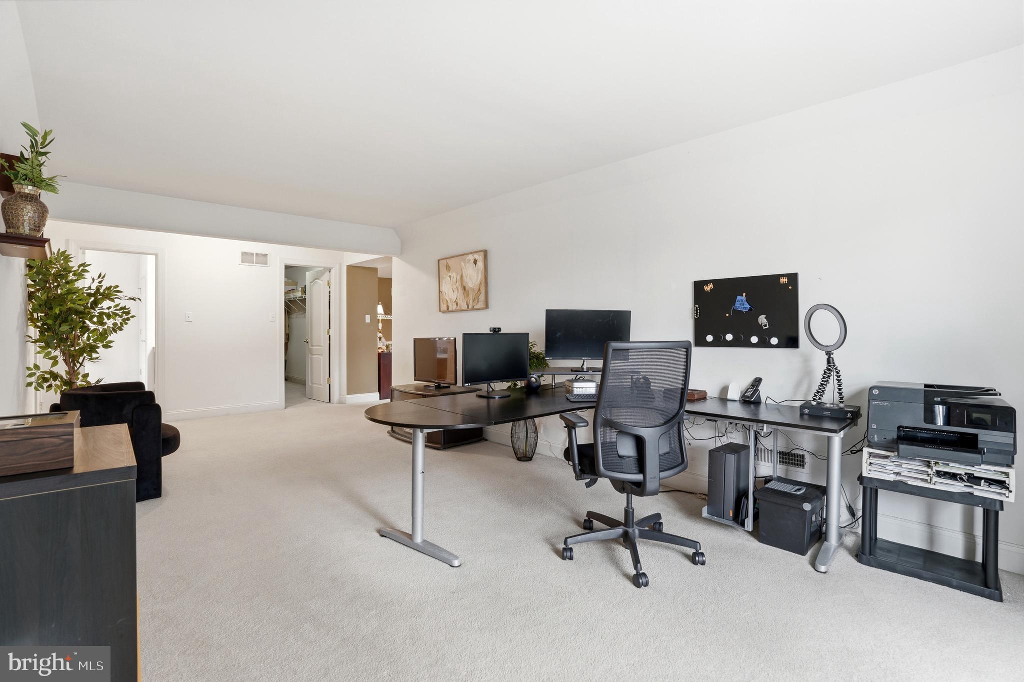 LEDERACH GOLF FAIRWY - Residential