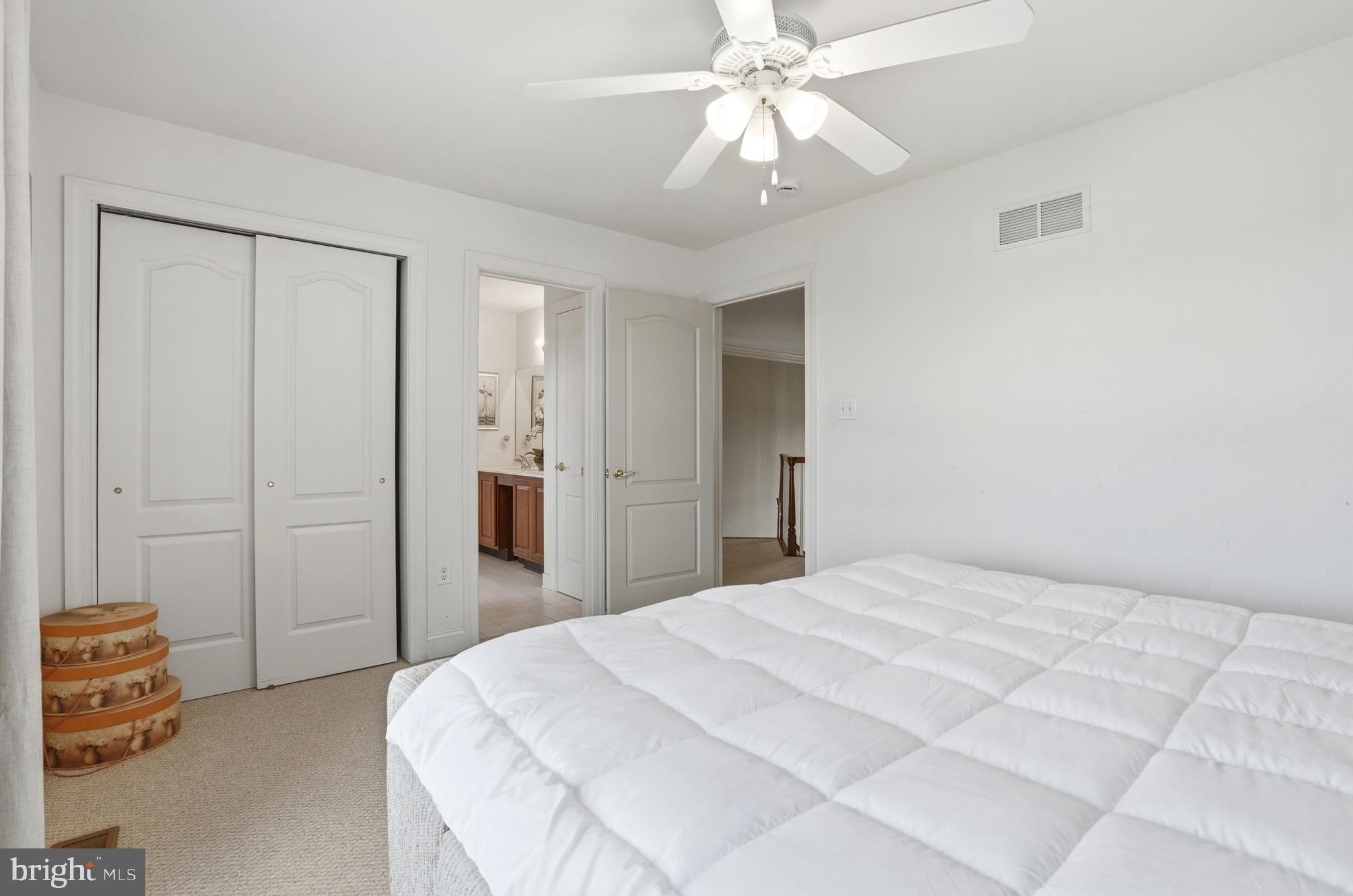 LEDERACH GOLF FAIRWY - Residential