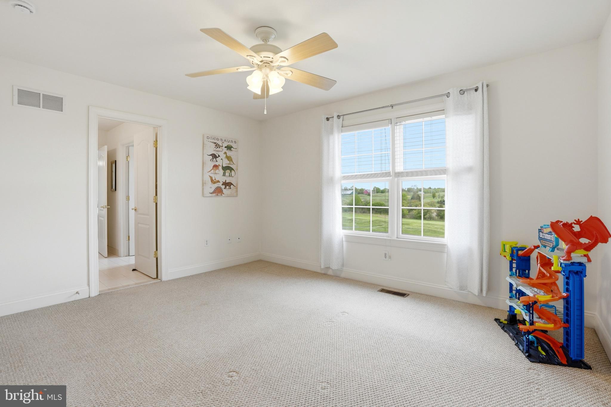 LEDERACH GOLF FAIRWY - Residential