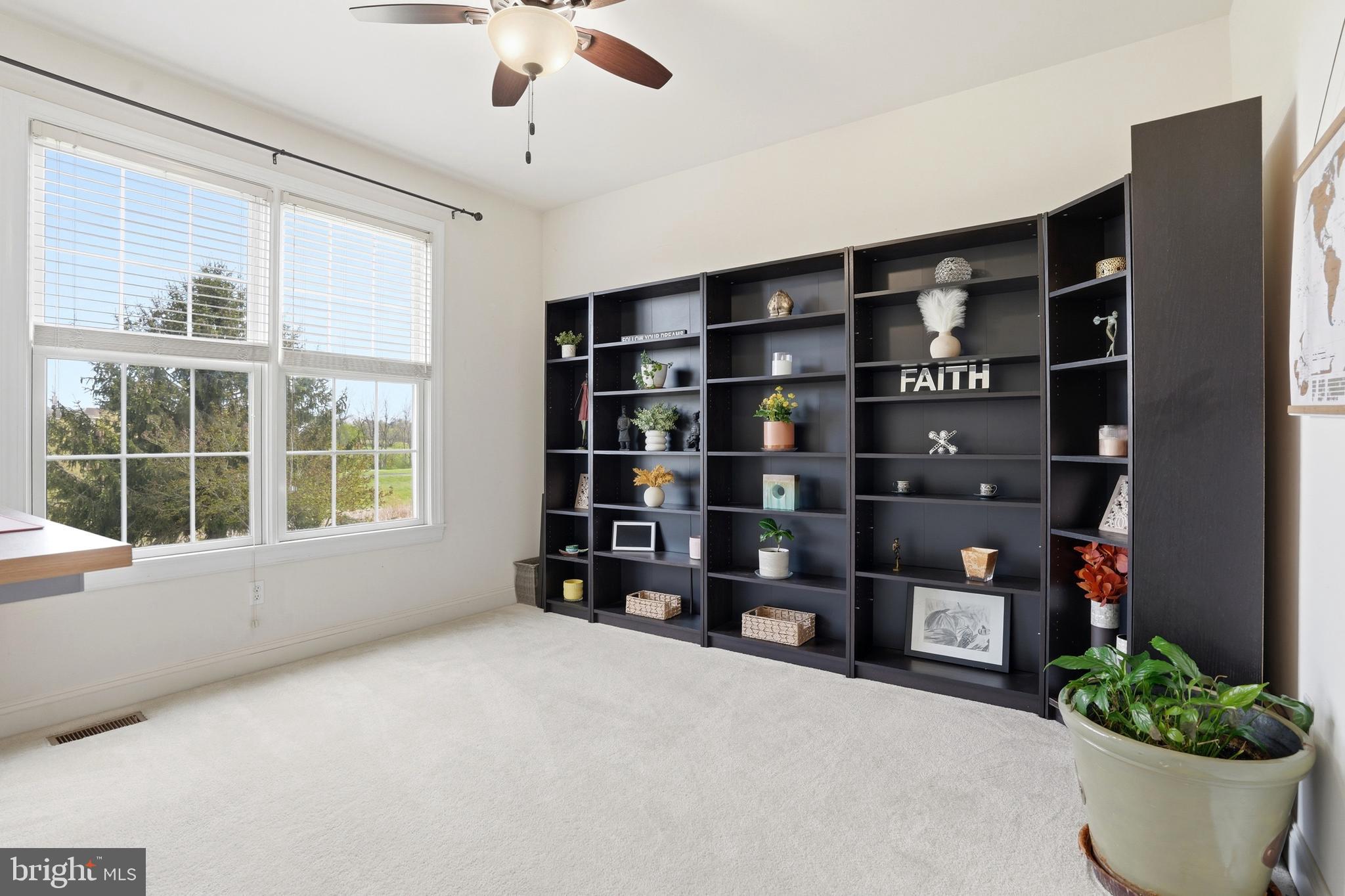 LEDERACH GOLF FAIRWY - Residential