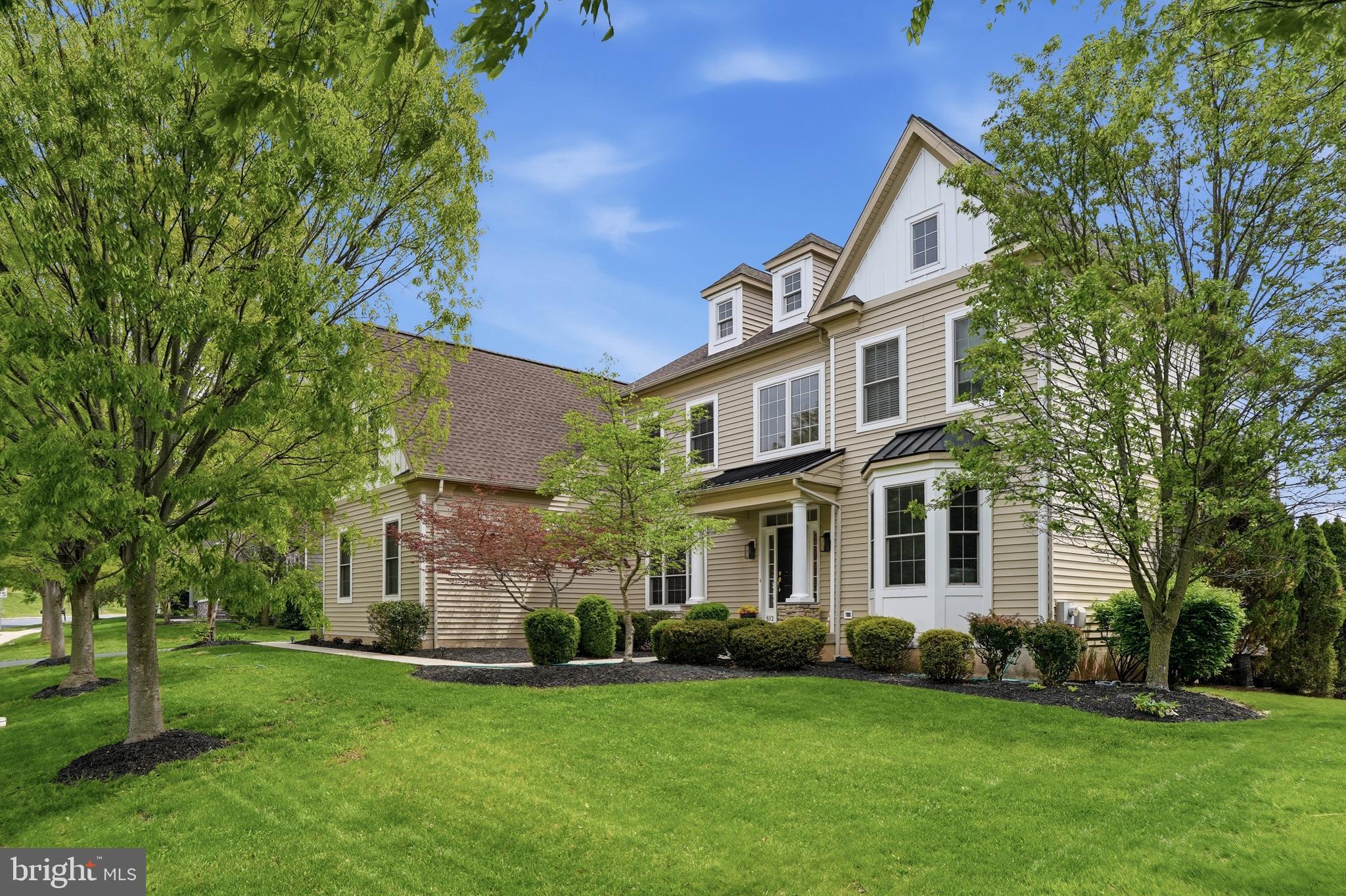 LEDERACH GOLF FAIRWY - Residential