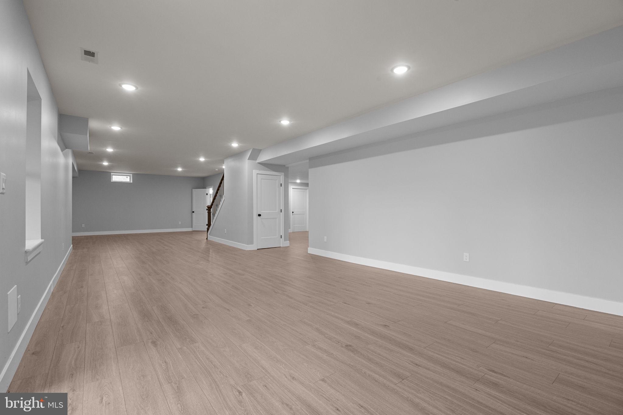 HIGHLAND VIEW - Residential