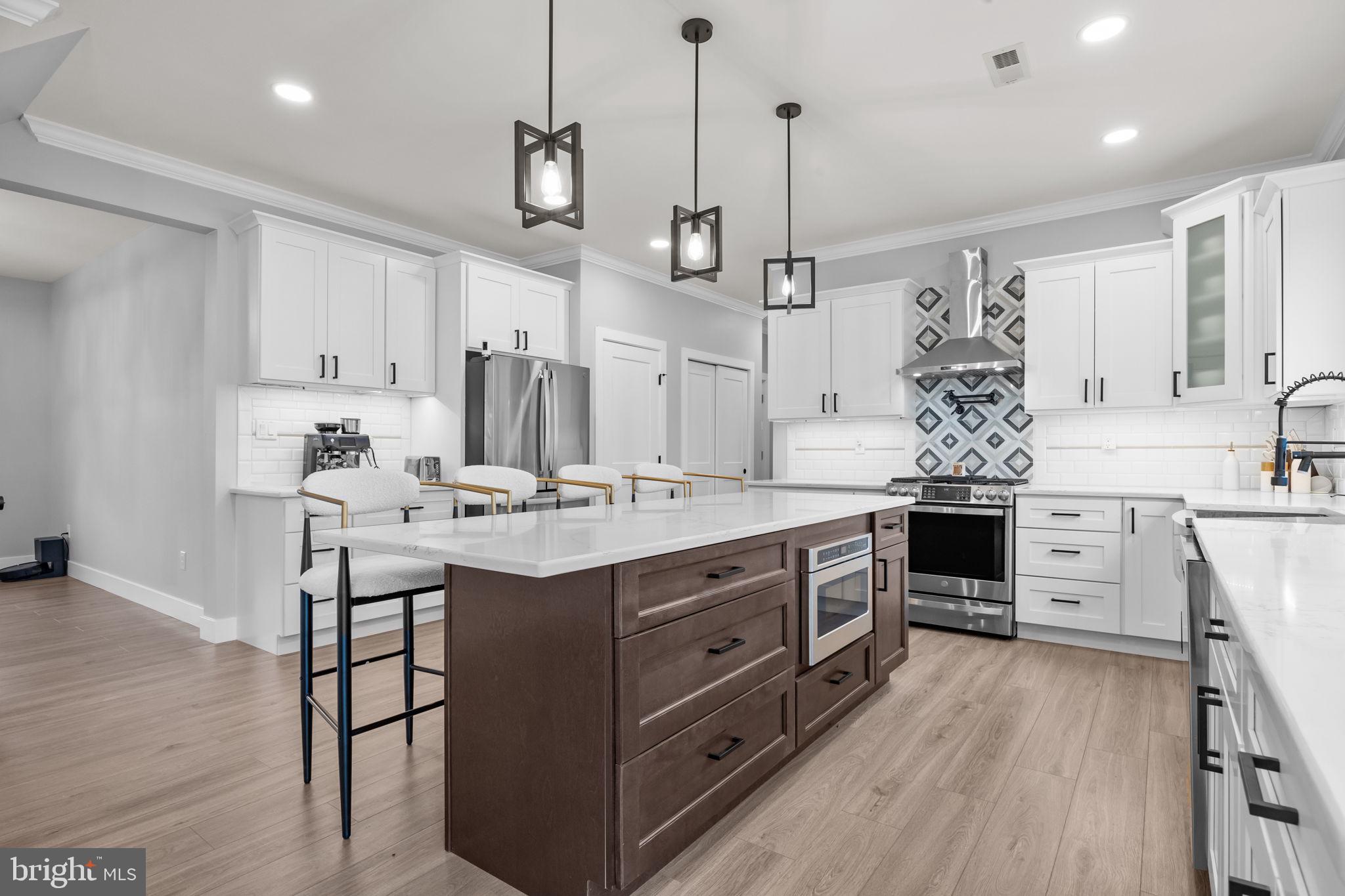 HIGHLAND VIEW - Residential