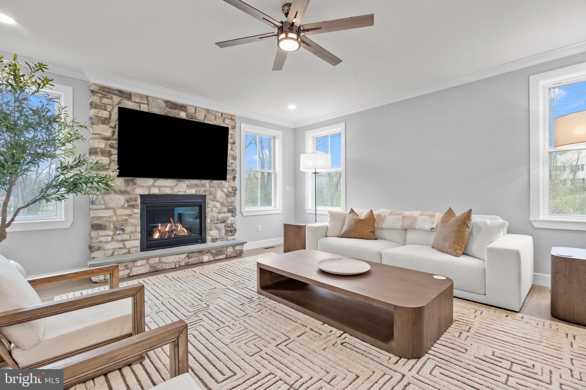 HIGHLAND VIEW - Residential