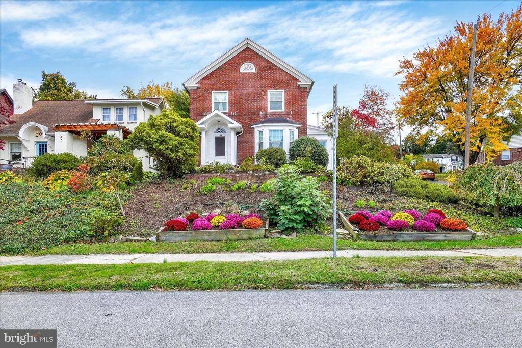 Photo of 154 Peyton Road, YORK, PA 17403 (MLS # PAYK2092822)