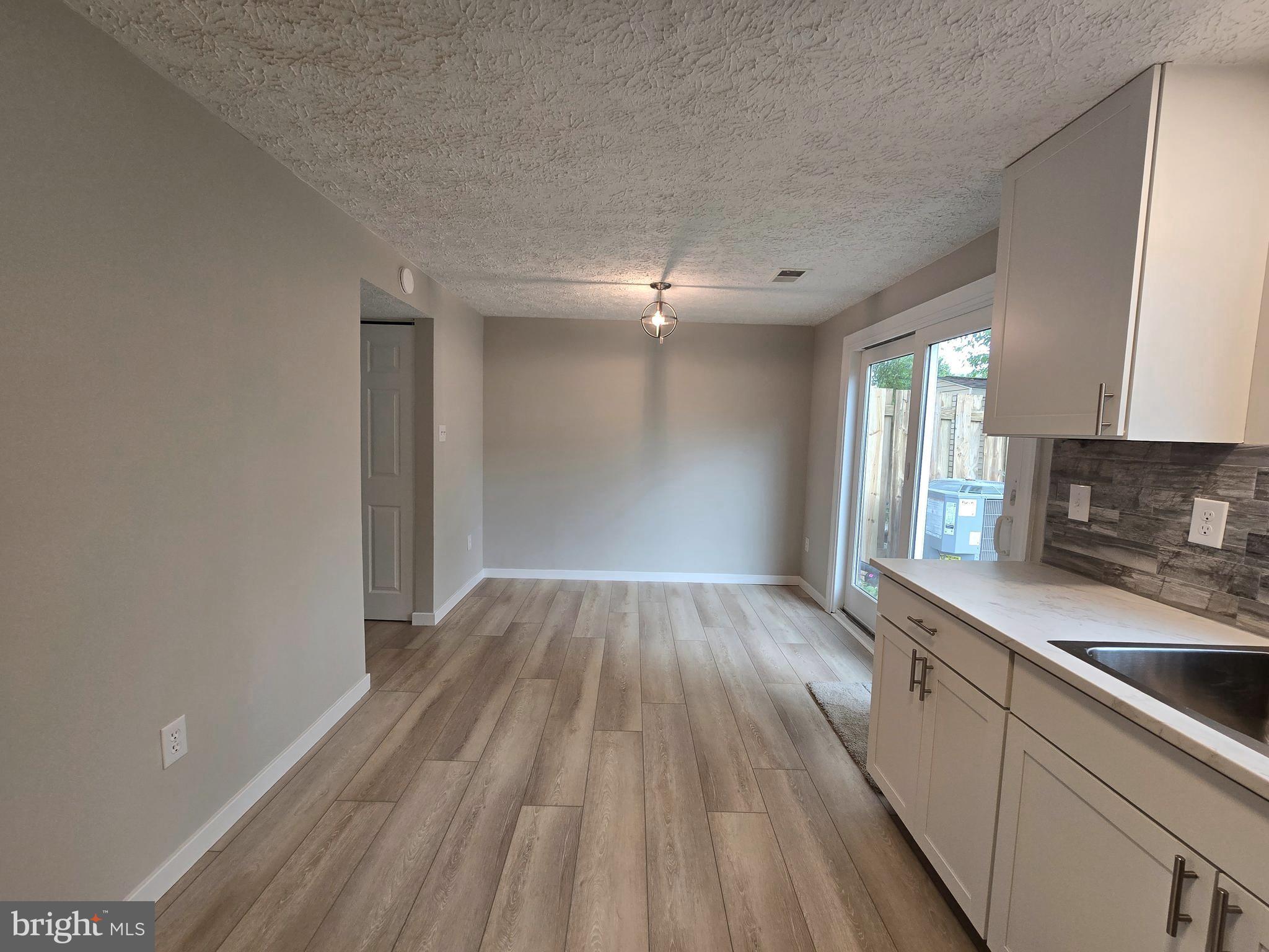 FARMBROOK - Residential