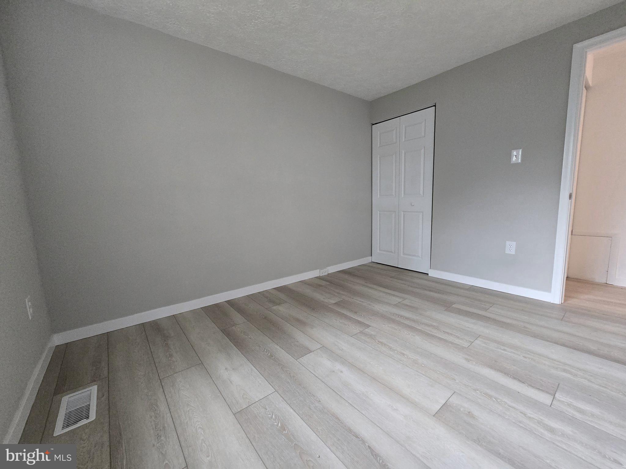 FARMBROOK - Residential