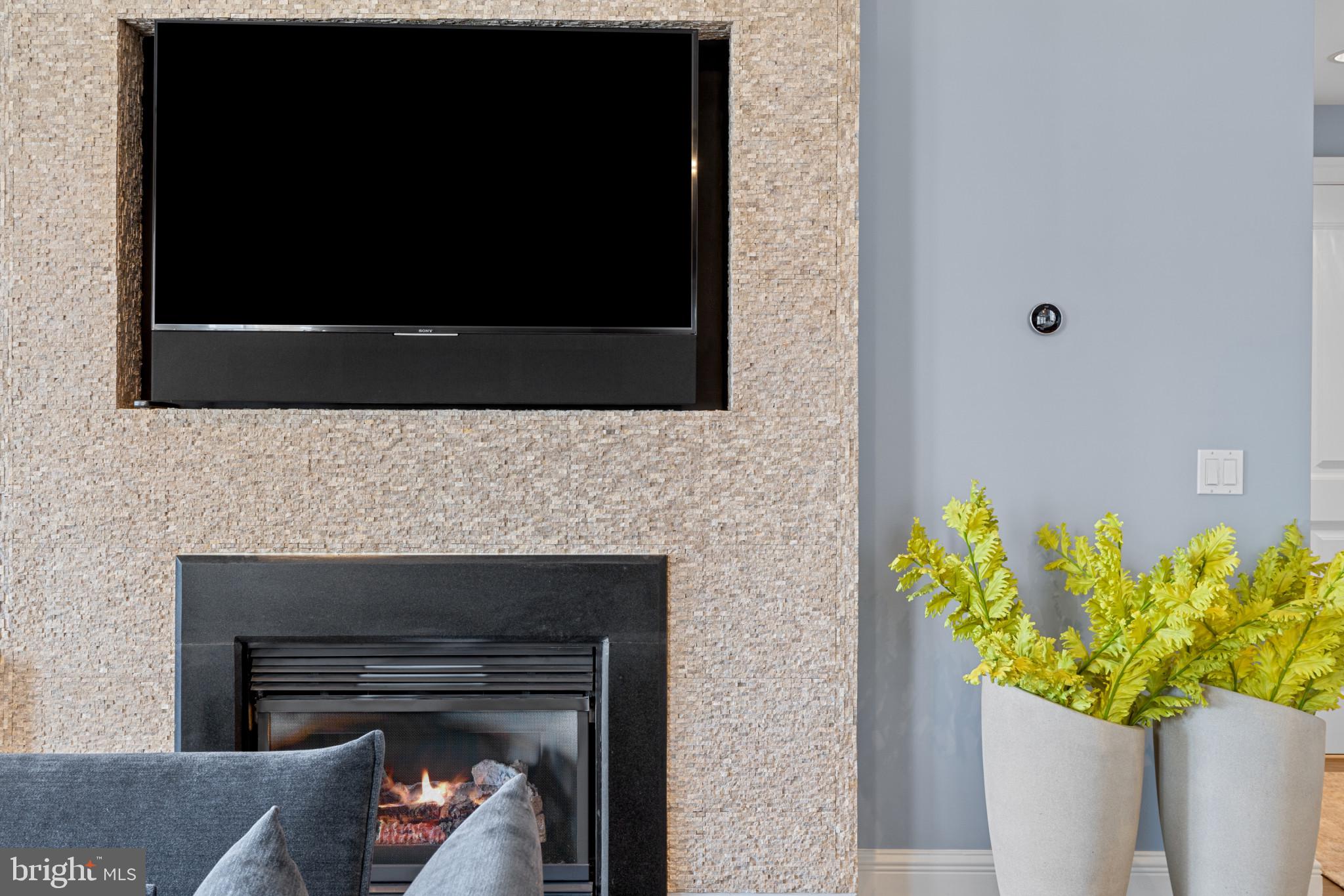 THE RITZ-CARLTON RESIDENCES - Residential