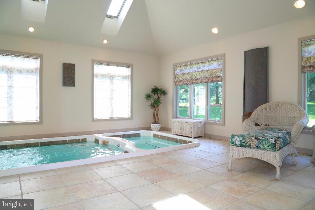 WATERFORD - Residential