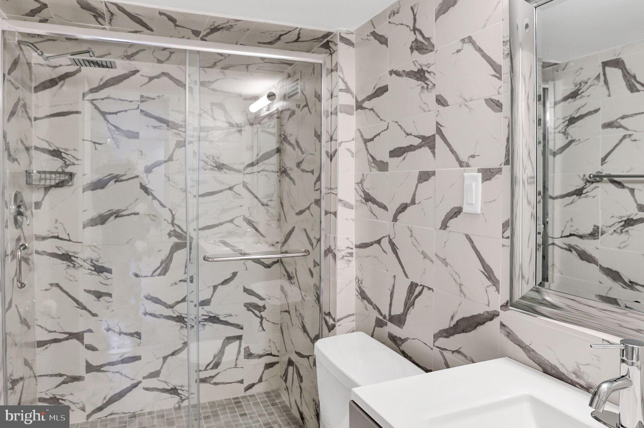 KENWOOD - Residential Lease