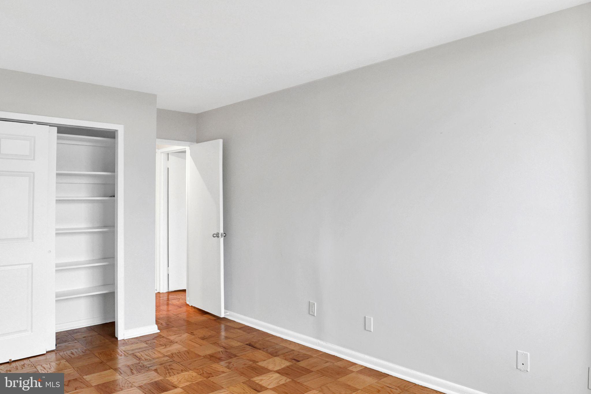 KENWOOD - Residential Lease