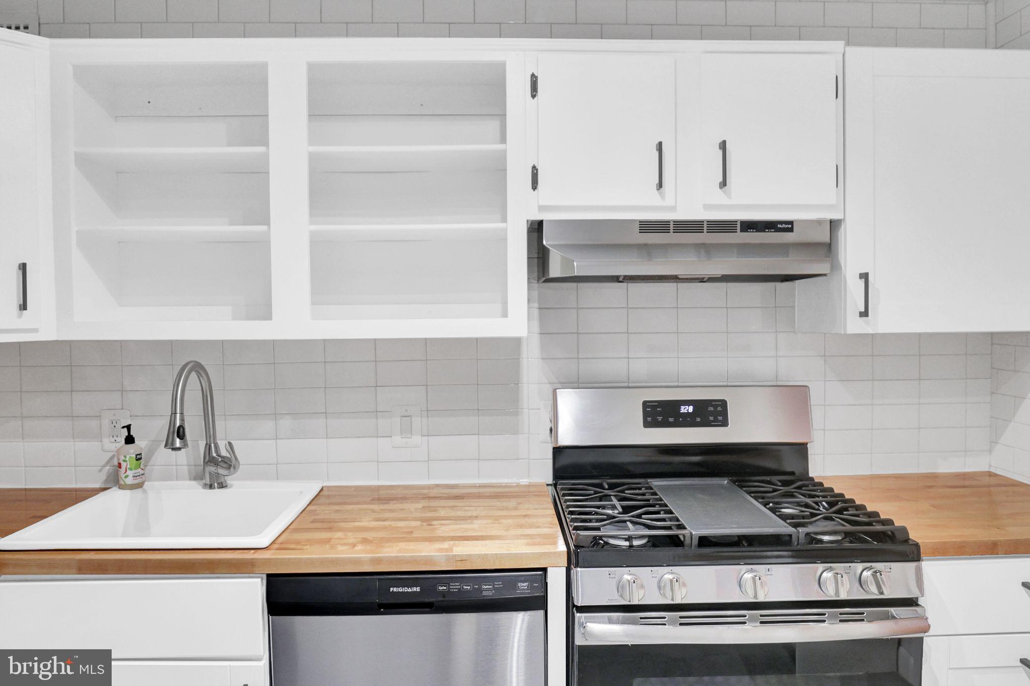 KENWOOD - Residential Lease