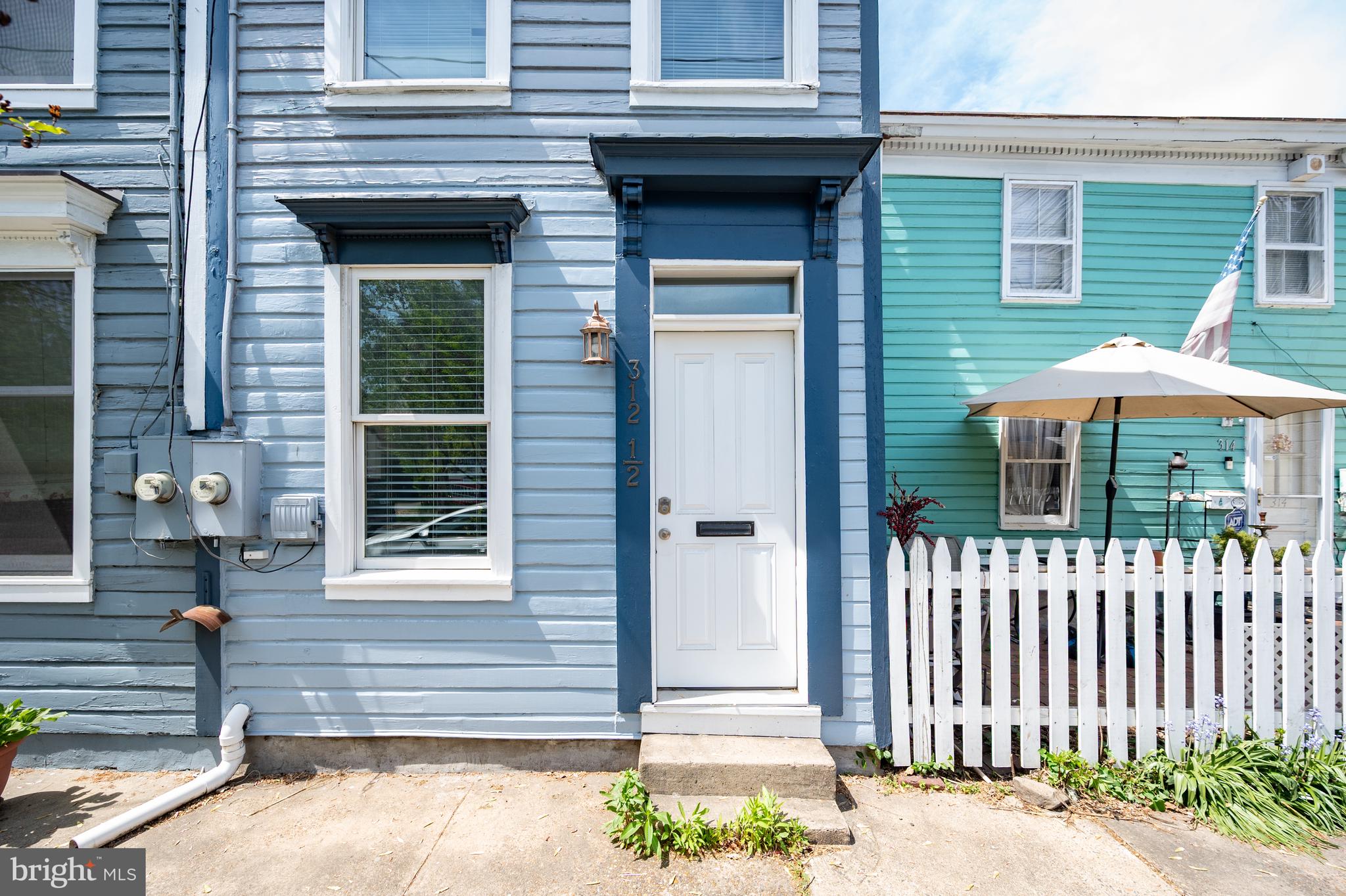 312 N HENRY STREET 1/2