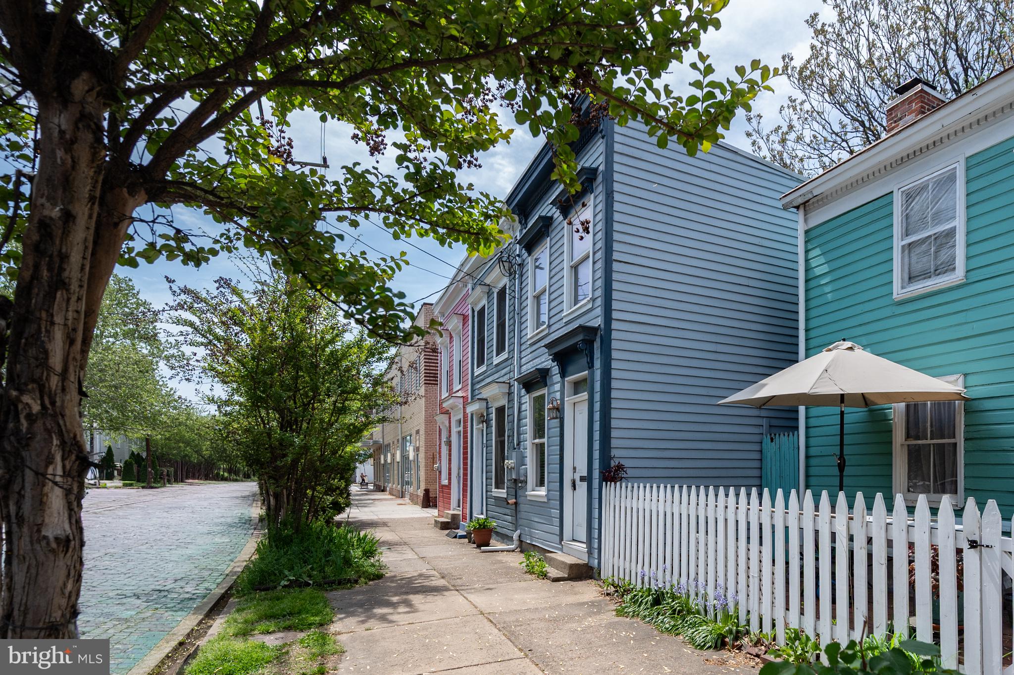 312 N HENRY STREET 1/2