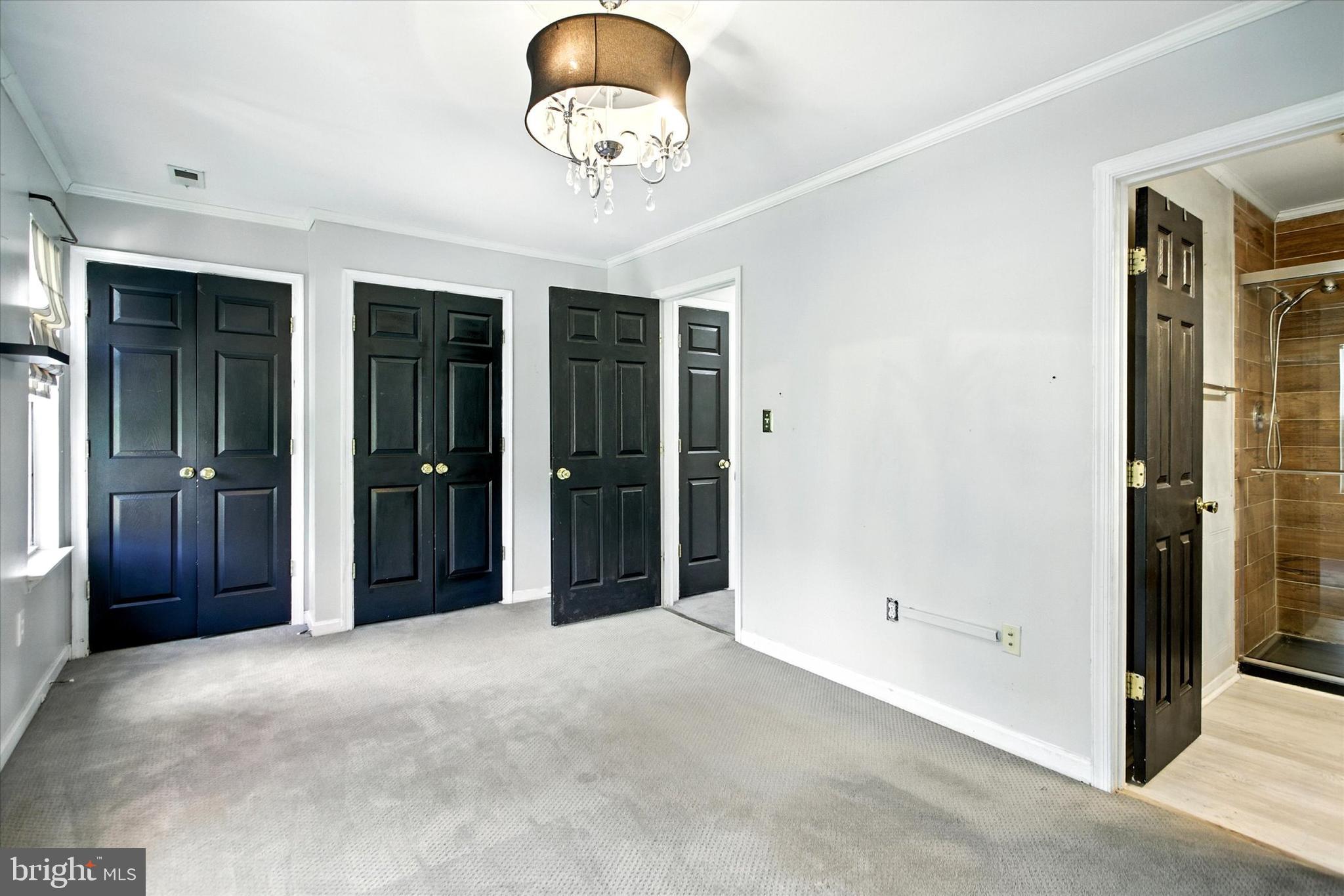 KINGS GRANT - Residential