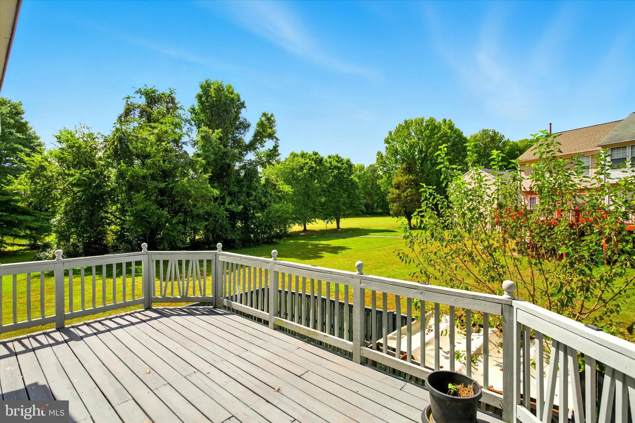 KINGS GRANT - Residential