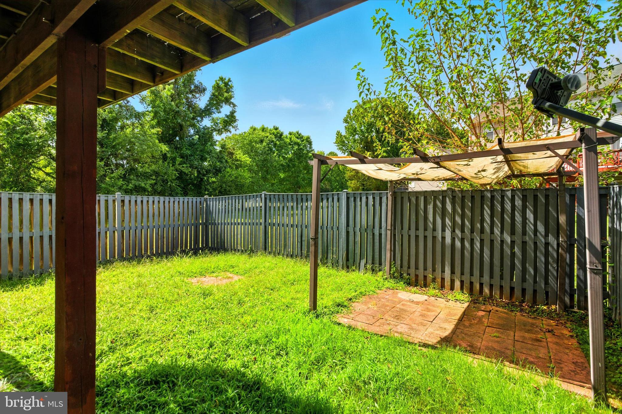 KINGS GRANT - Residential