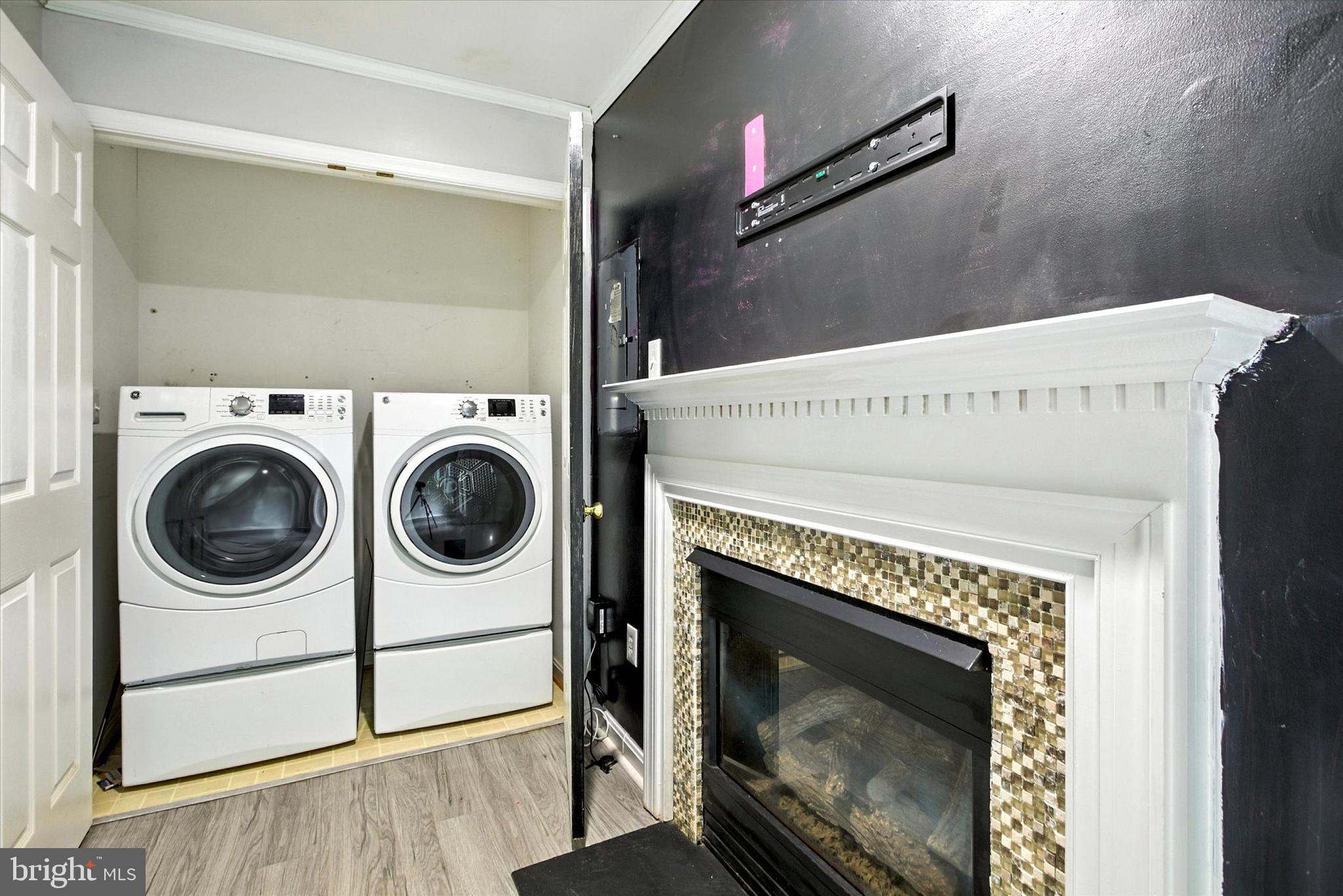 KINGS GRANT - Residential