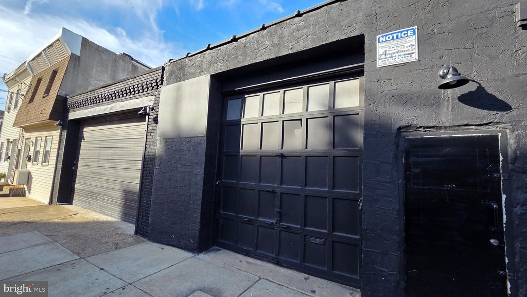 Photo of 2607 Frankford Avenue, PHILADELPHIA, PA 19125 (MLS # PAPH2573952)