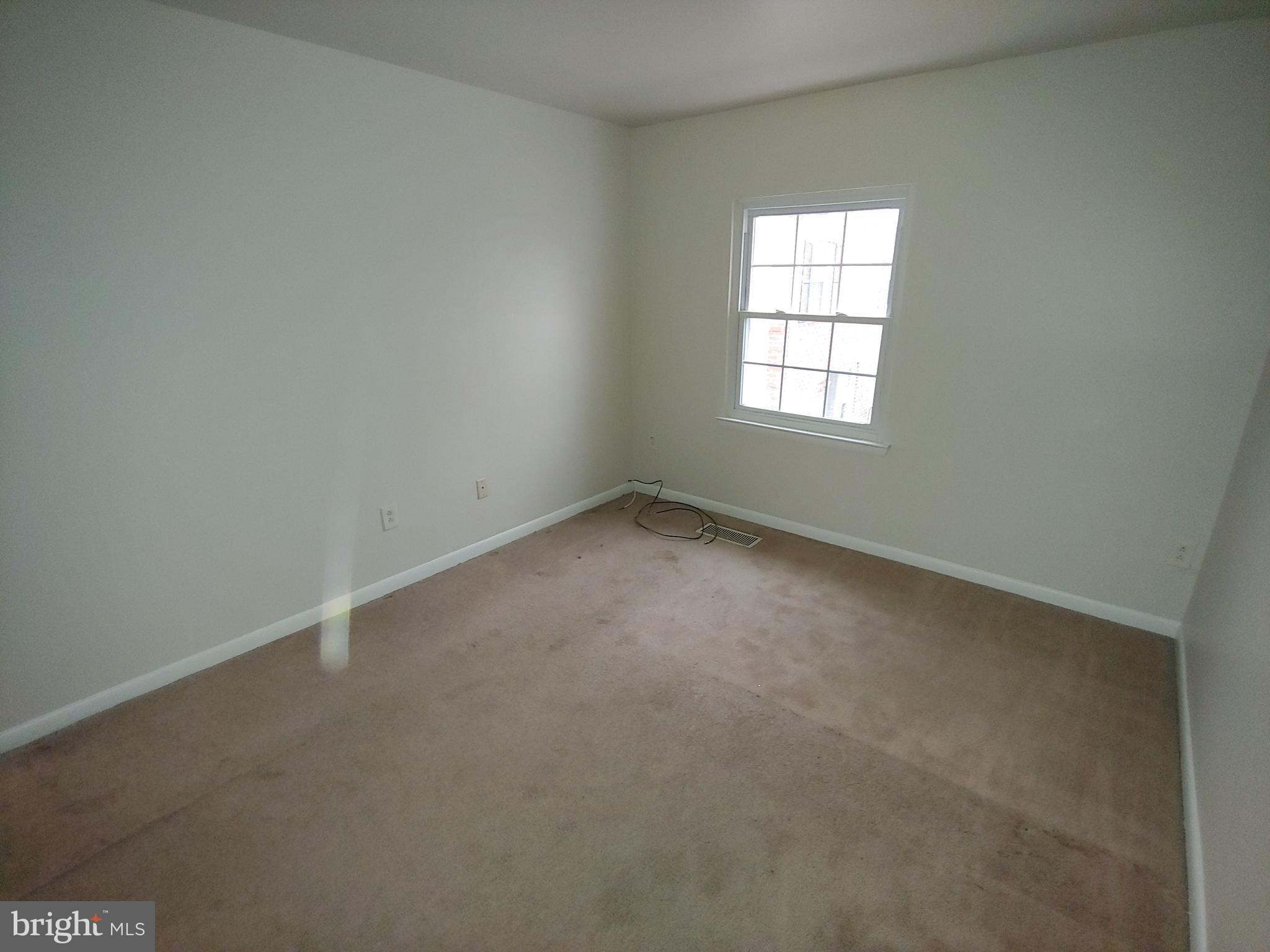 WHISKEY BOTTOM - Residential Lease