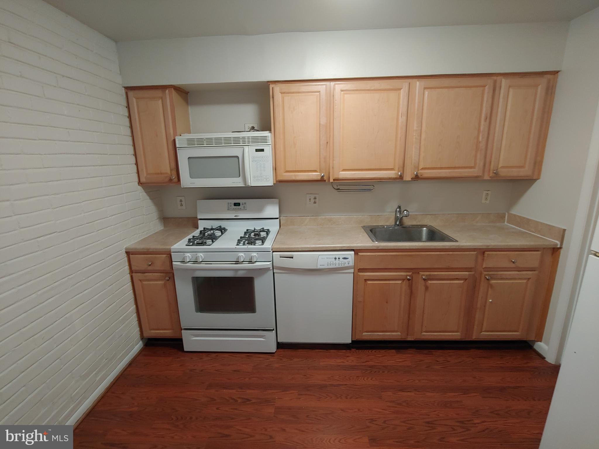 WHISKEY BOTTOM - Residential Lease