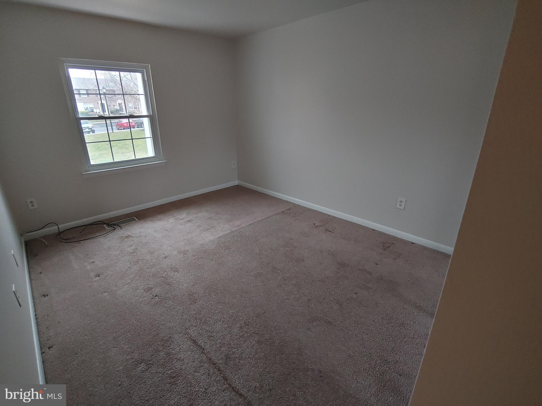 WHISKEY BOTTOM - Residential Lease