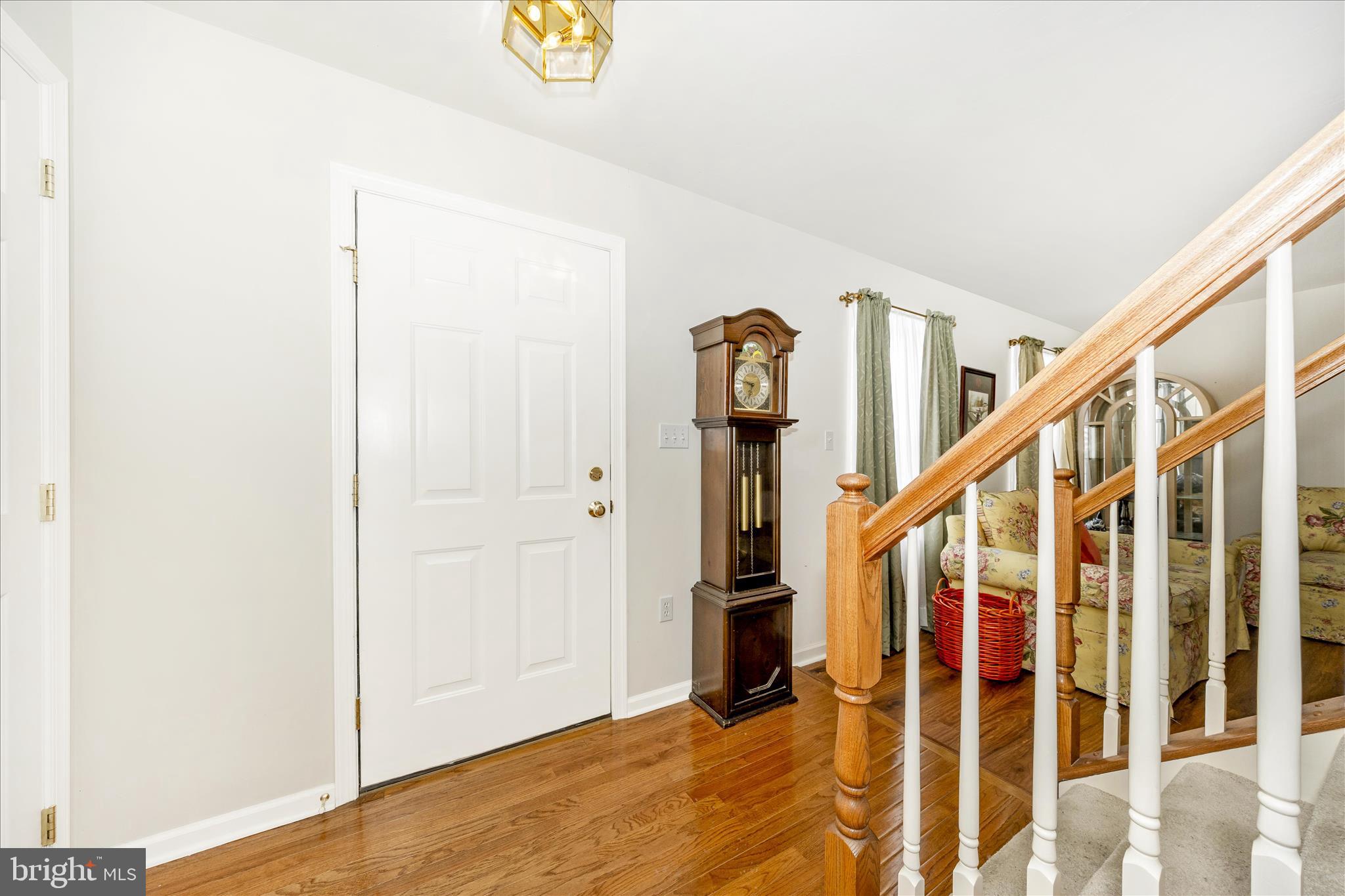 7523 SENECA RIDGE DRIVE