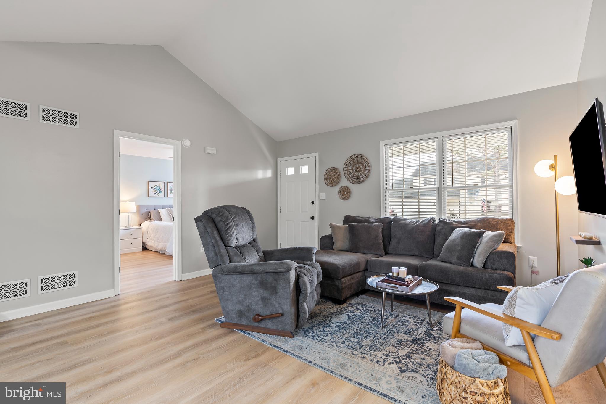 SPRING MILLS - Residential