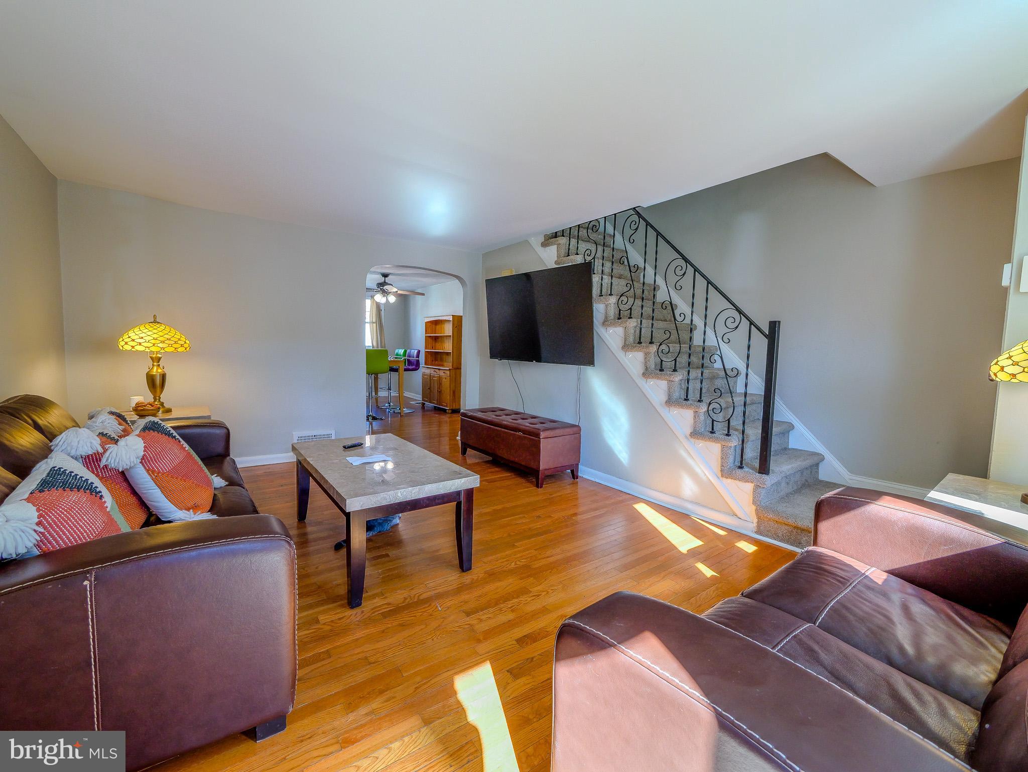 LANSDOWNE PARK - Residential