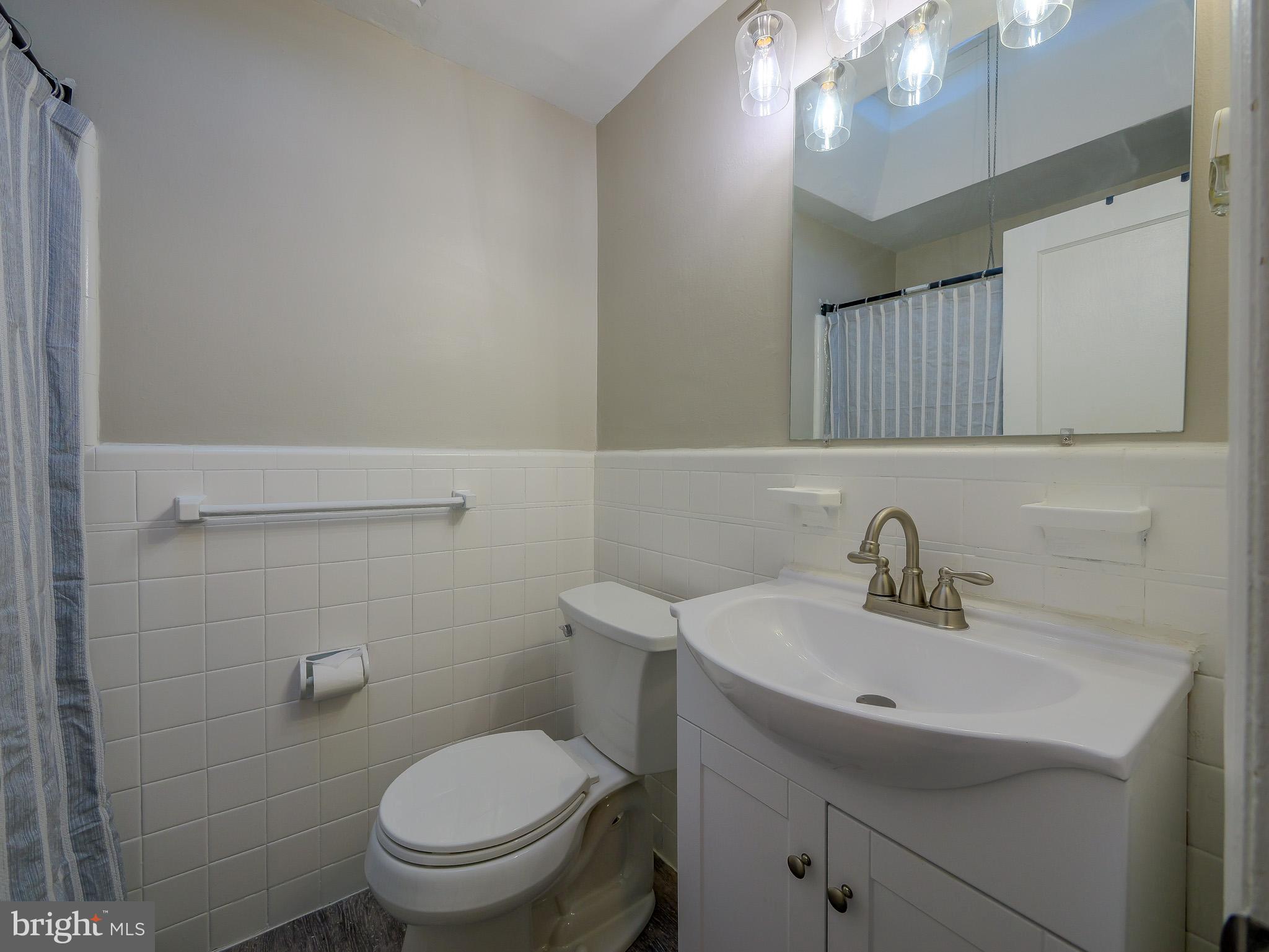 LANSDOWNE PARK - Residential