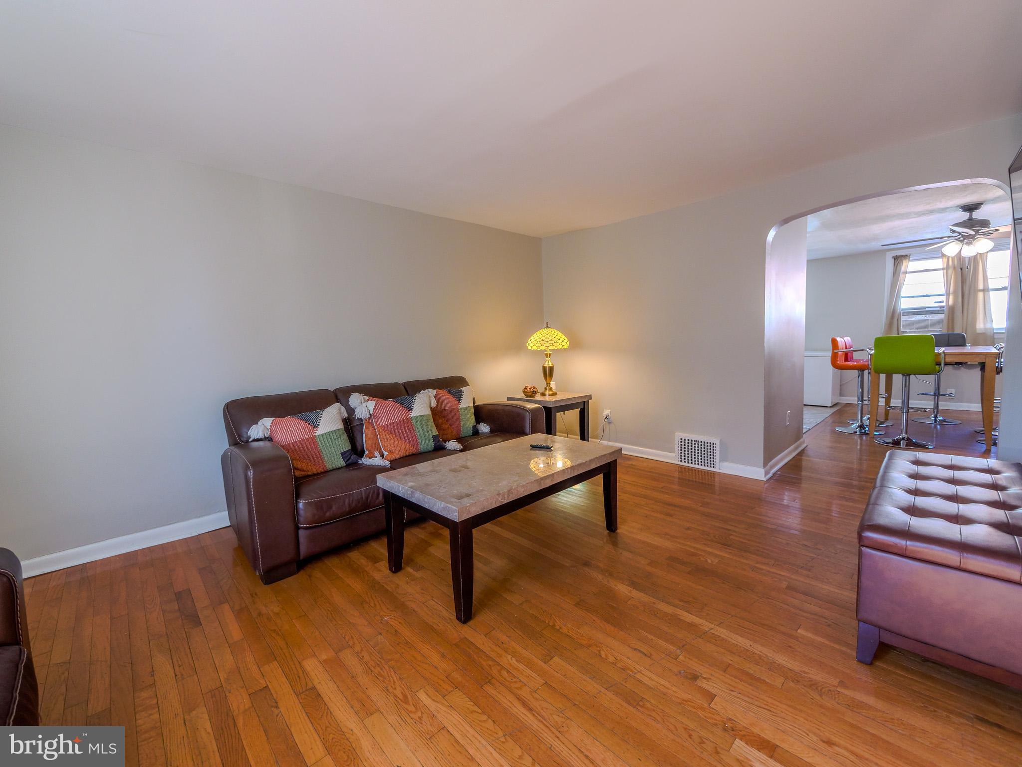 LANSDOWNE PARK - Residential