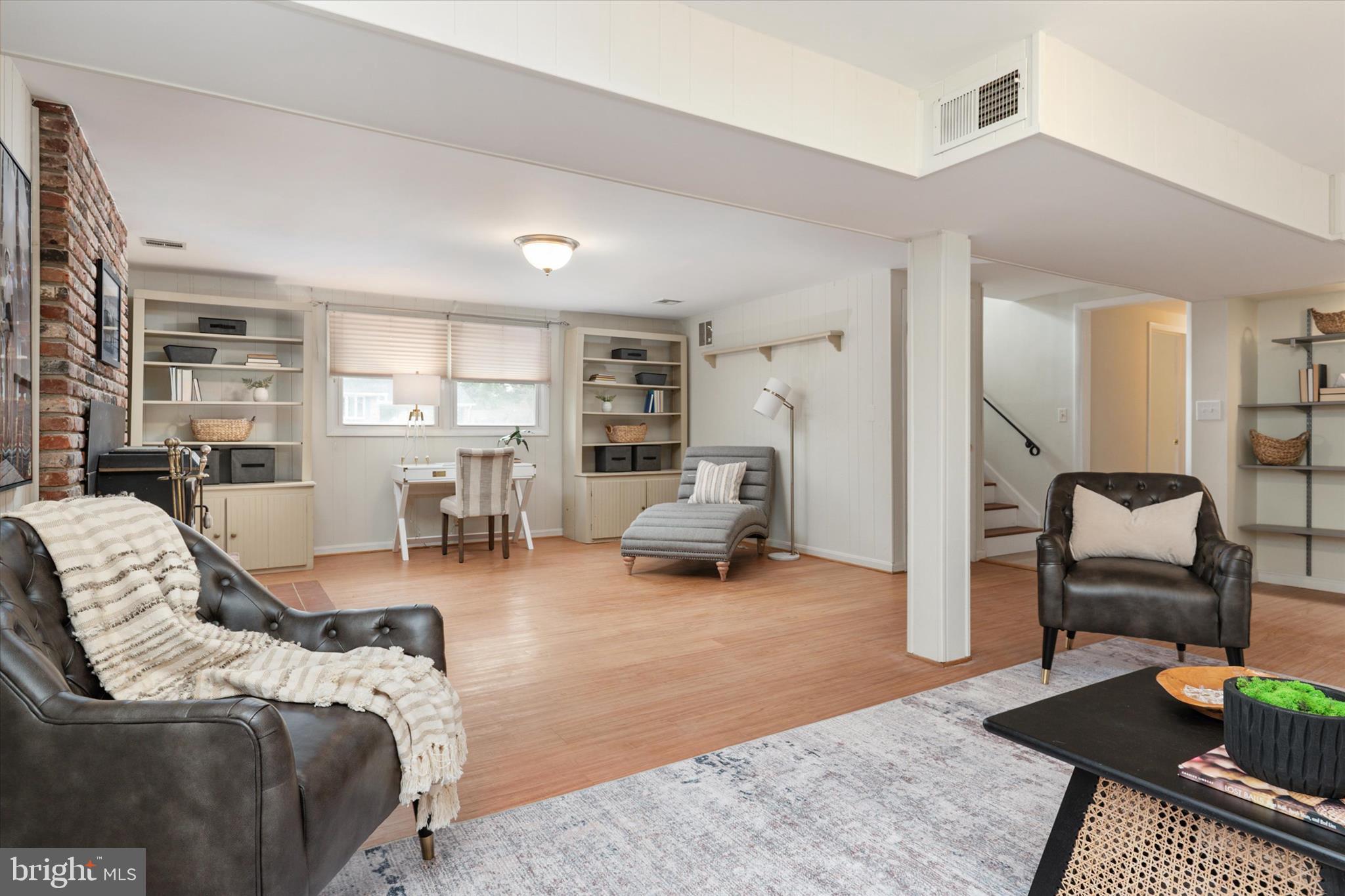 HILLSMERE ESTATES - Residential