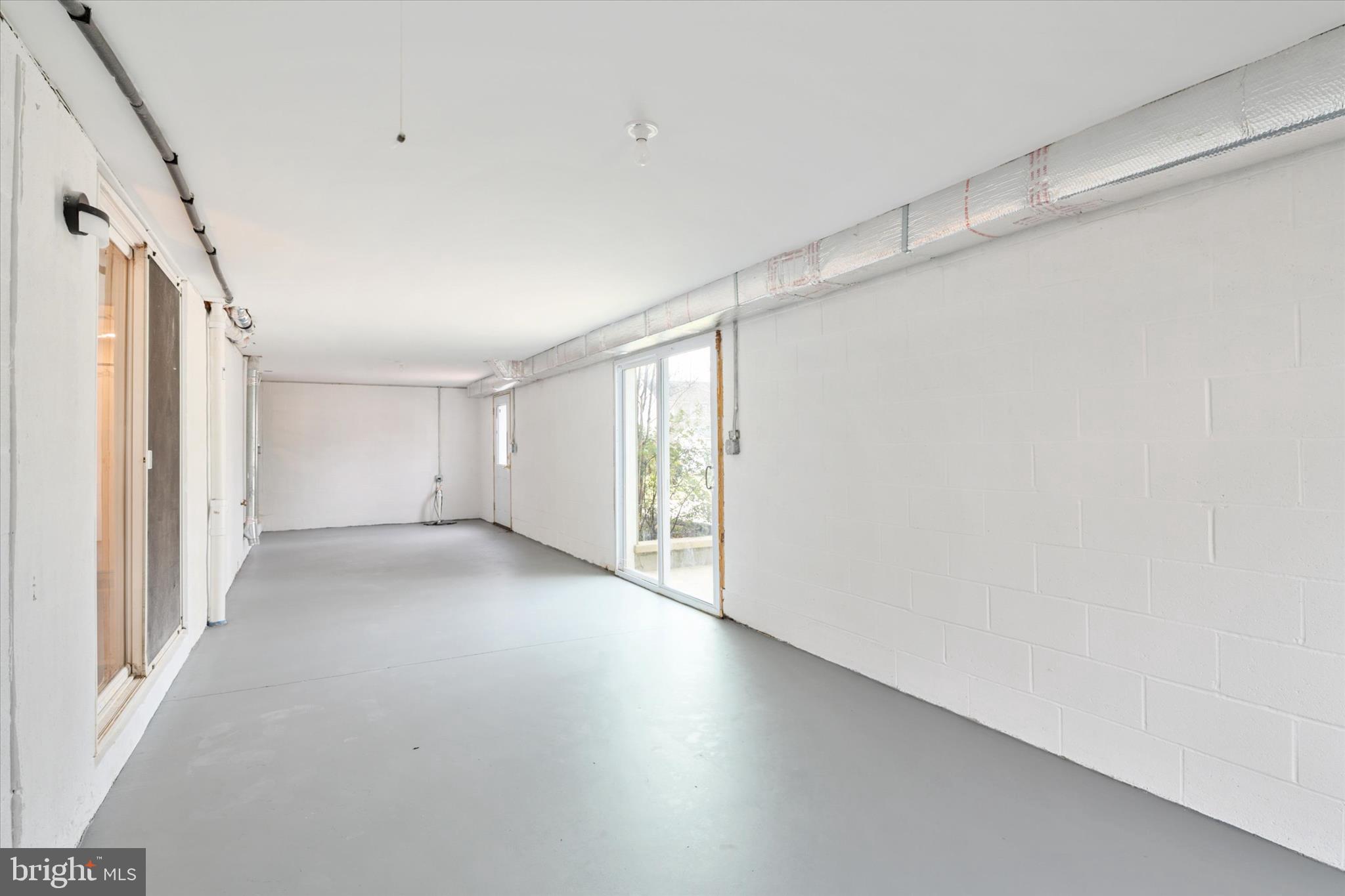 HILLSMERE ESTATES - Residential