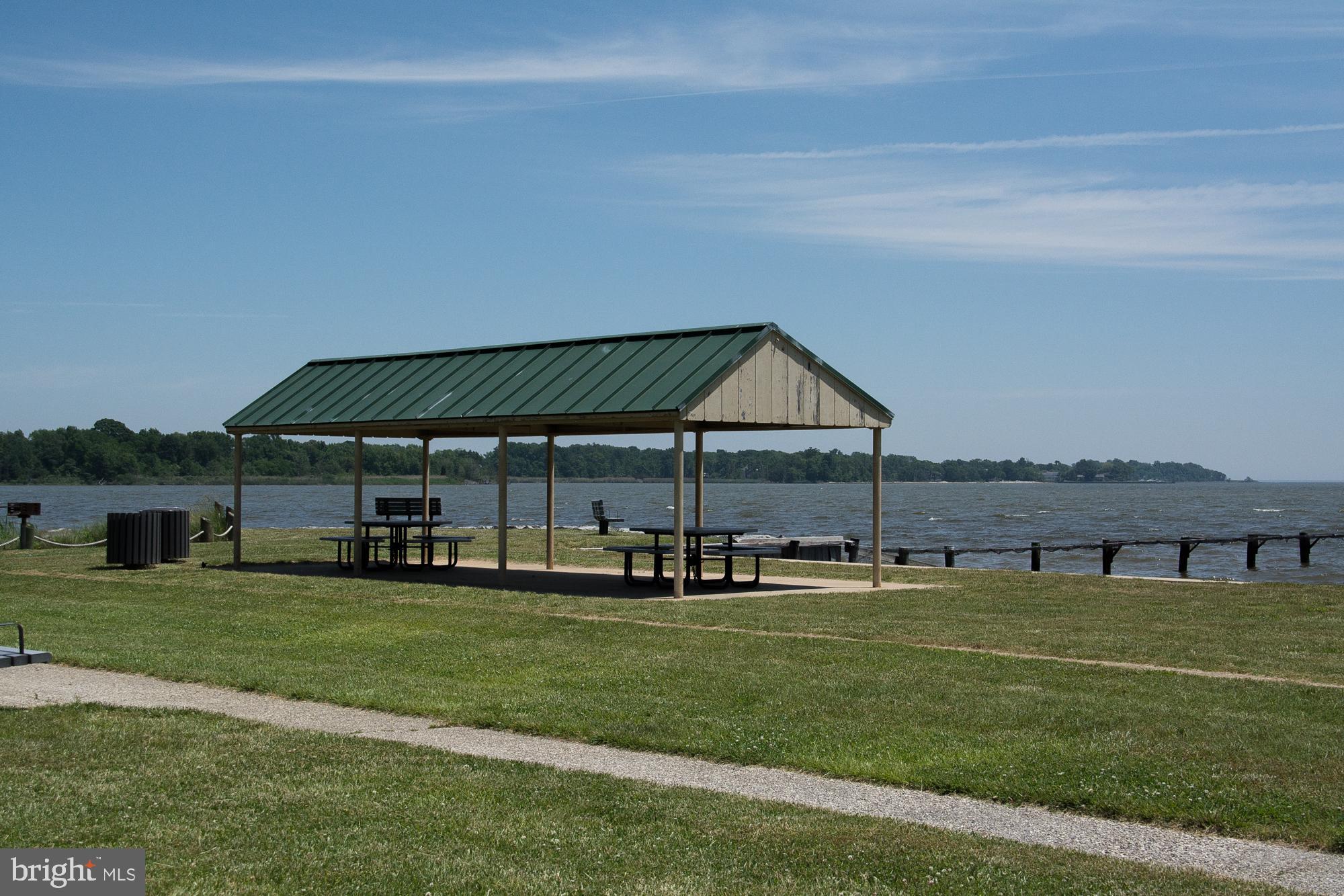 HILLSMERE ESTATES - Residential